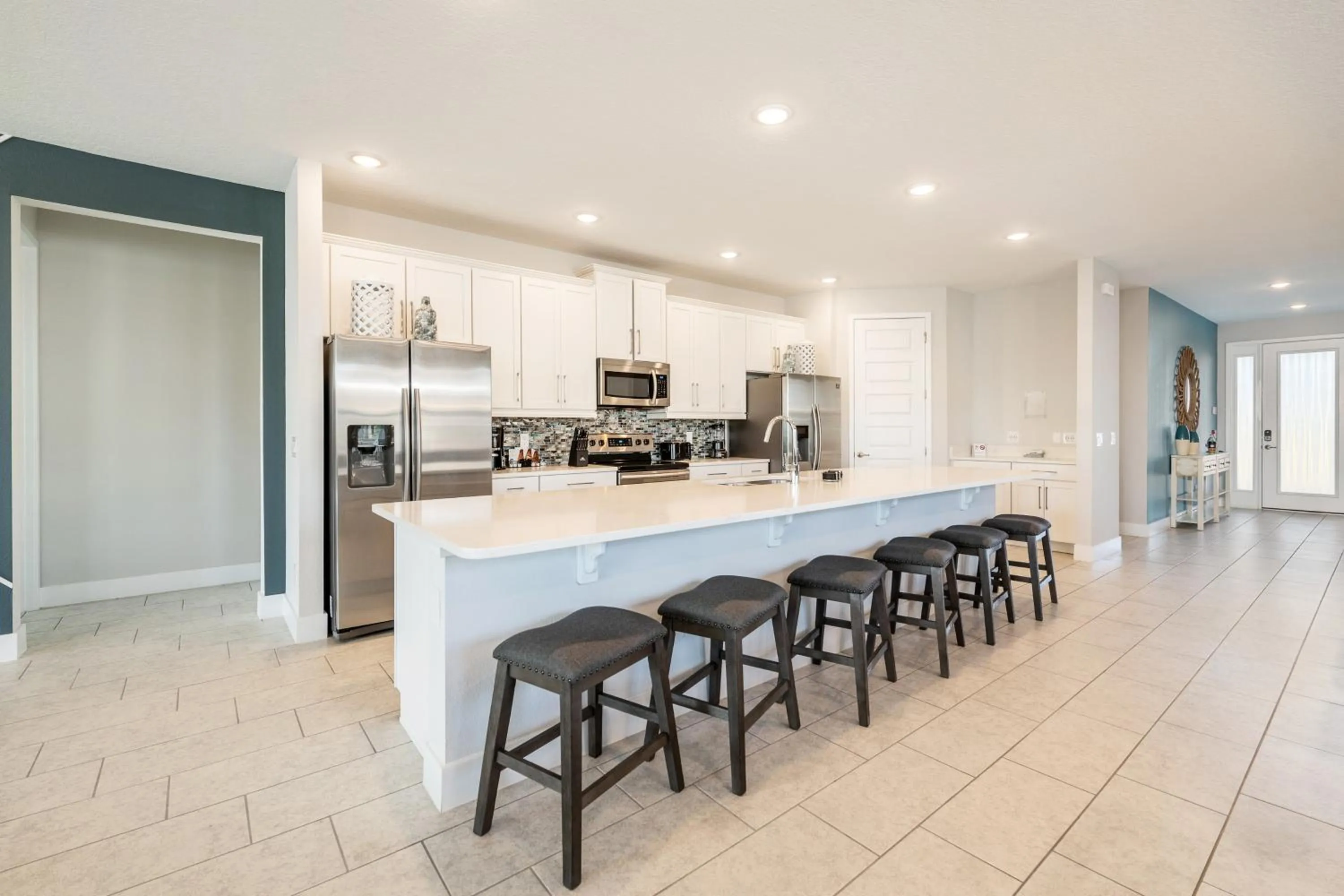 Kitchen or kitchenette in Encore Resort and Water Park at Reunion by Rentyl