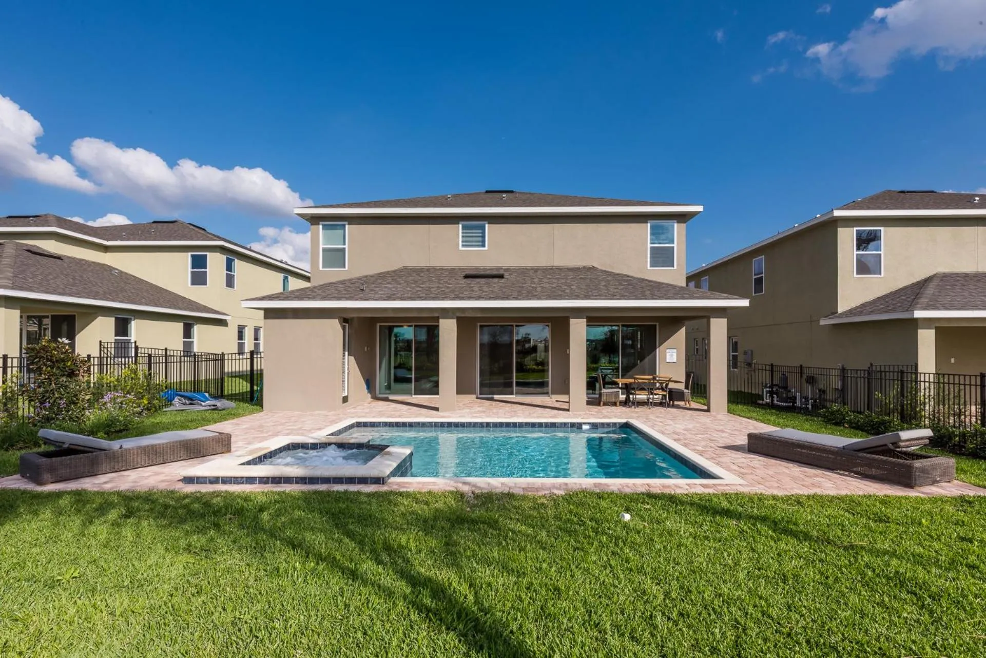 Property building in Encore Resort and Water Park at Reunion by Rentyl