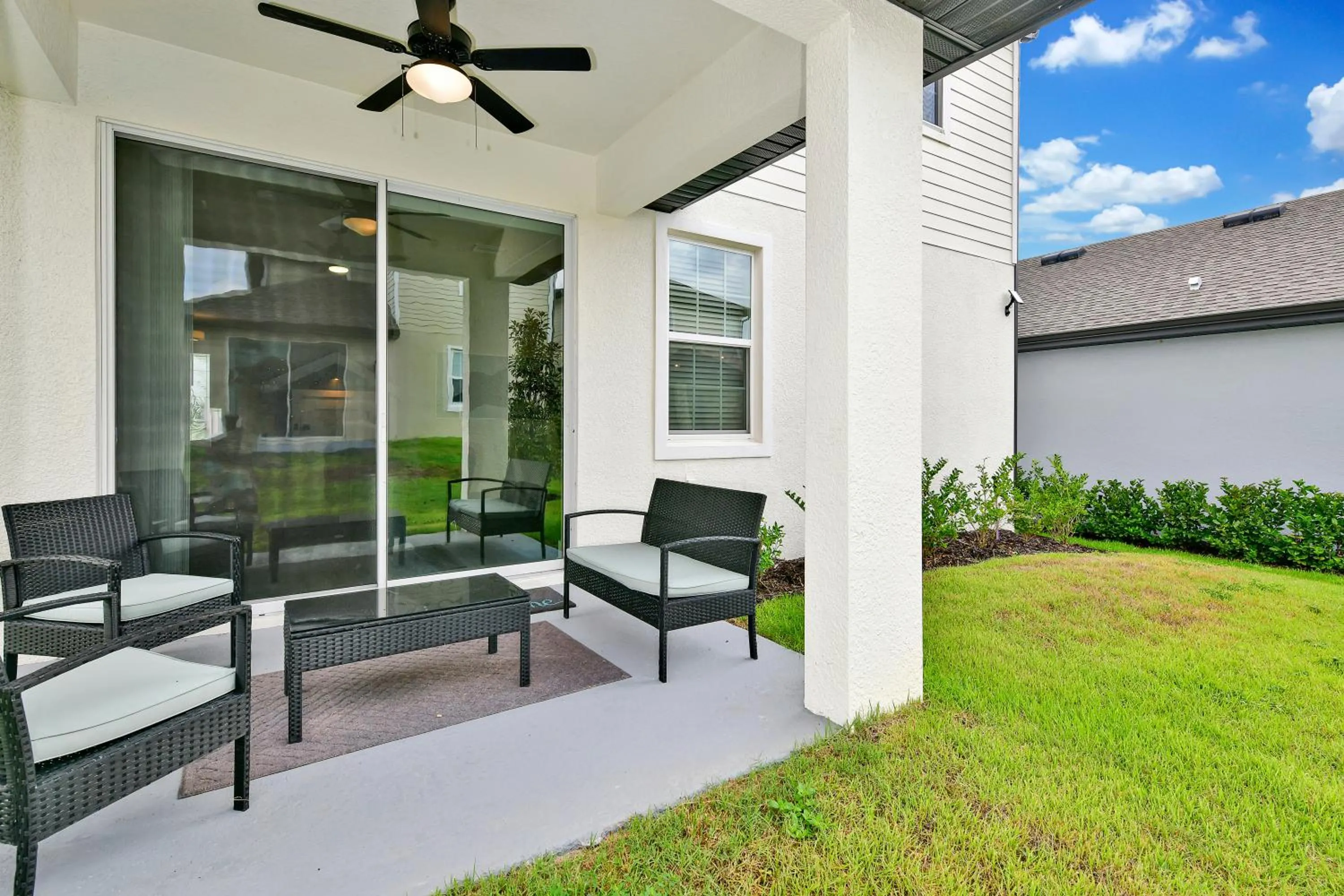 Patio in Encore Resort and Water Park at Reunion by Rentyl
