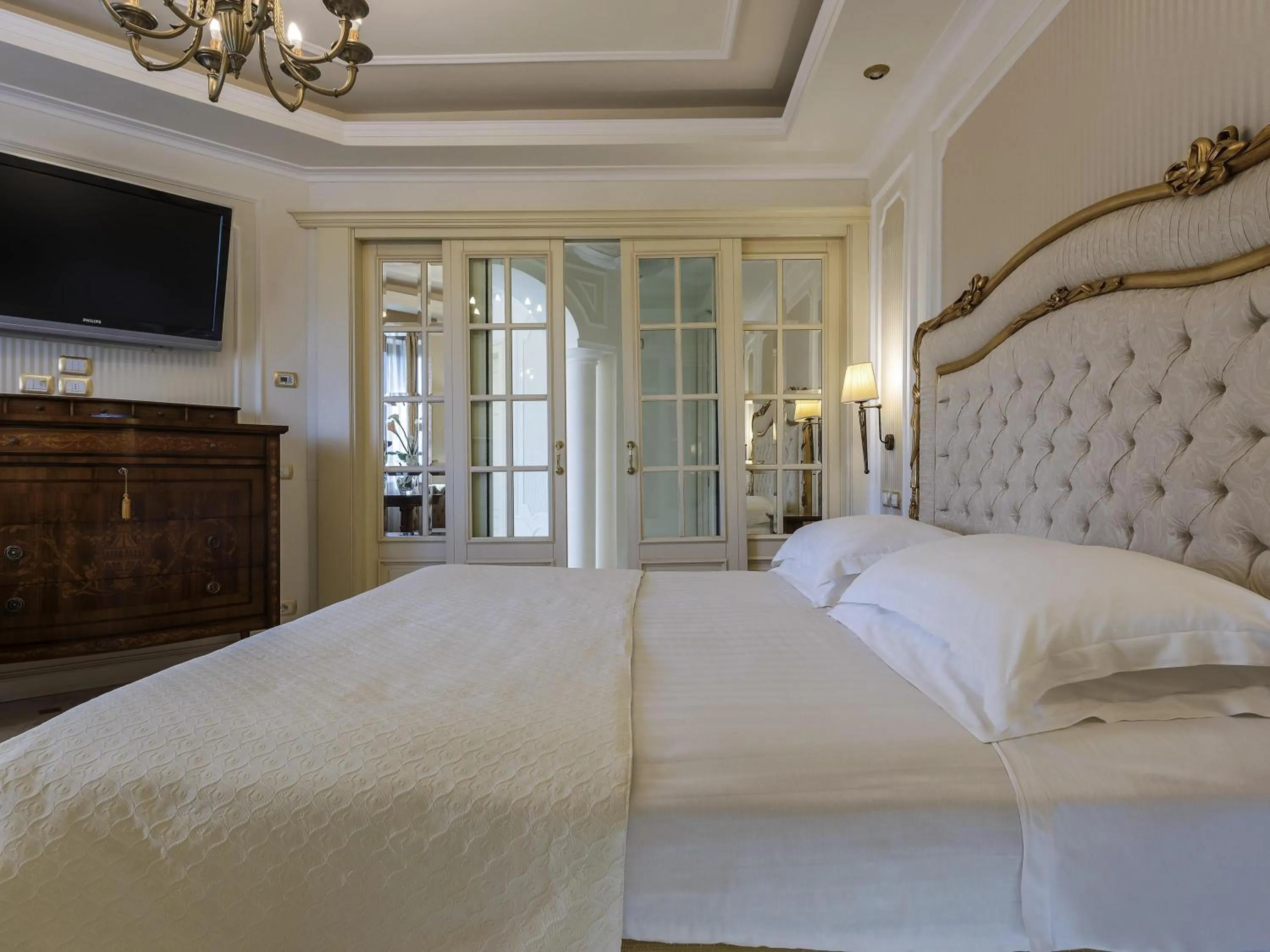 Bedroom, Bed in Mercure Petriolo Siena Terme Spa Hotel