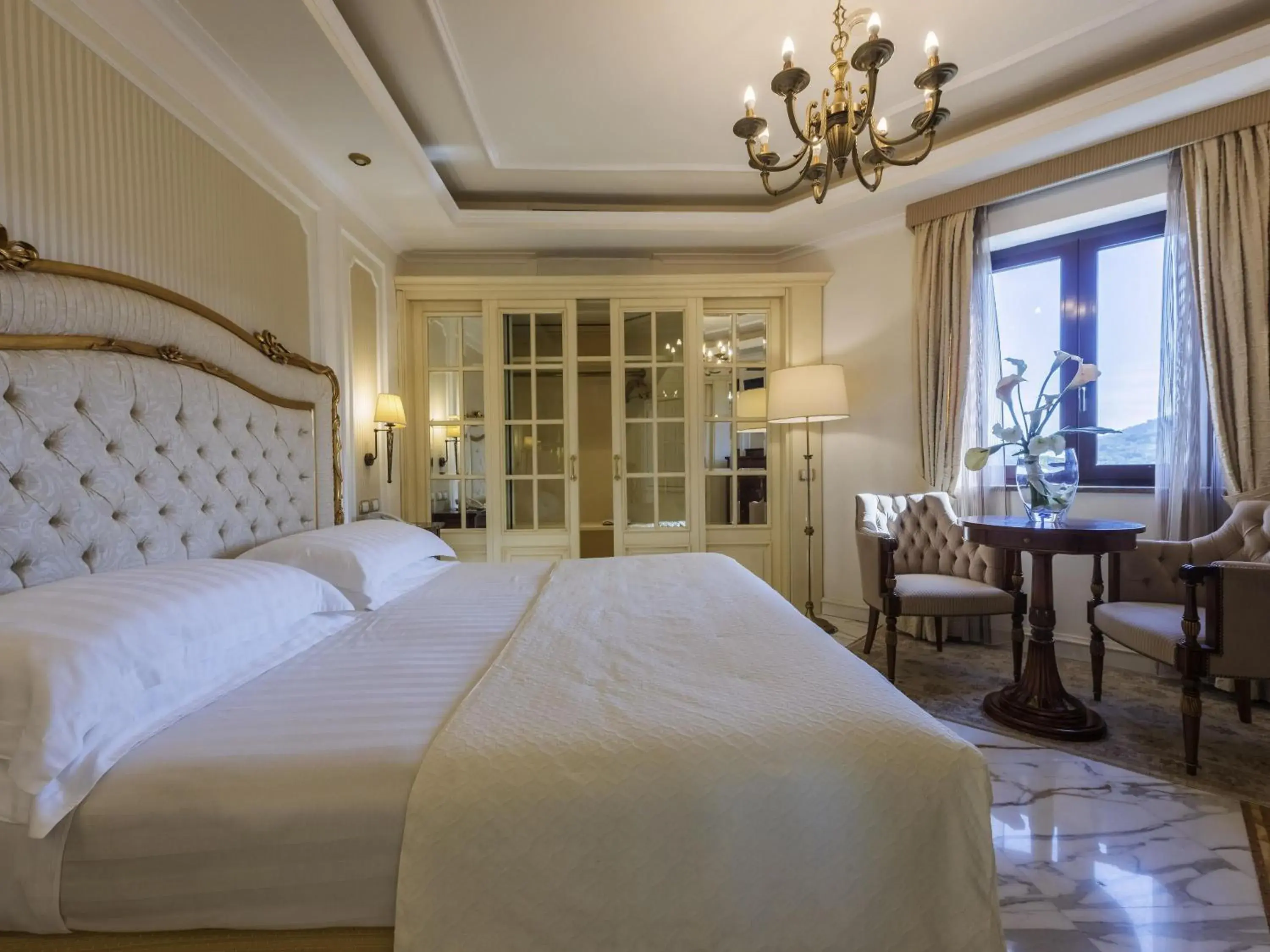 Bedroom, Bed in Mercure Petriolo Siena Terme Spa Hotel Bedroom, Bed in Mercure Petriolo Siena Terme Spa Hotel