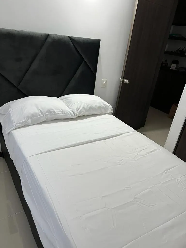 Bedroom, Bed in Valle del lili cozy apartment