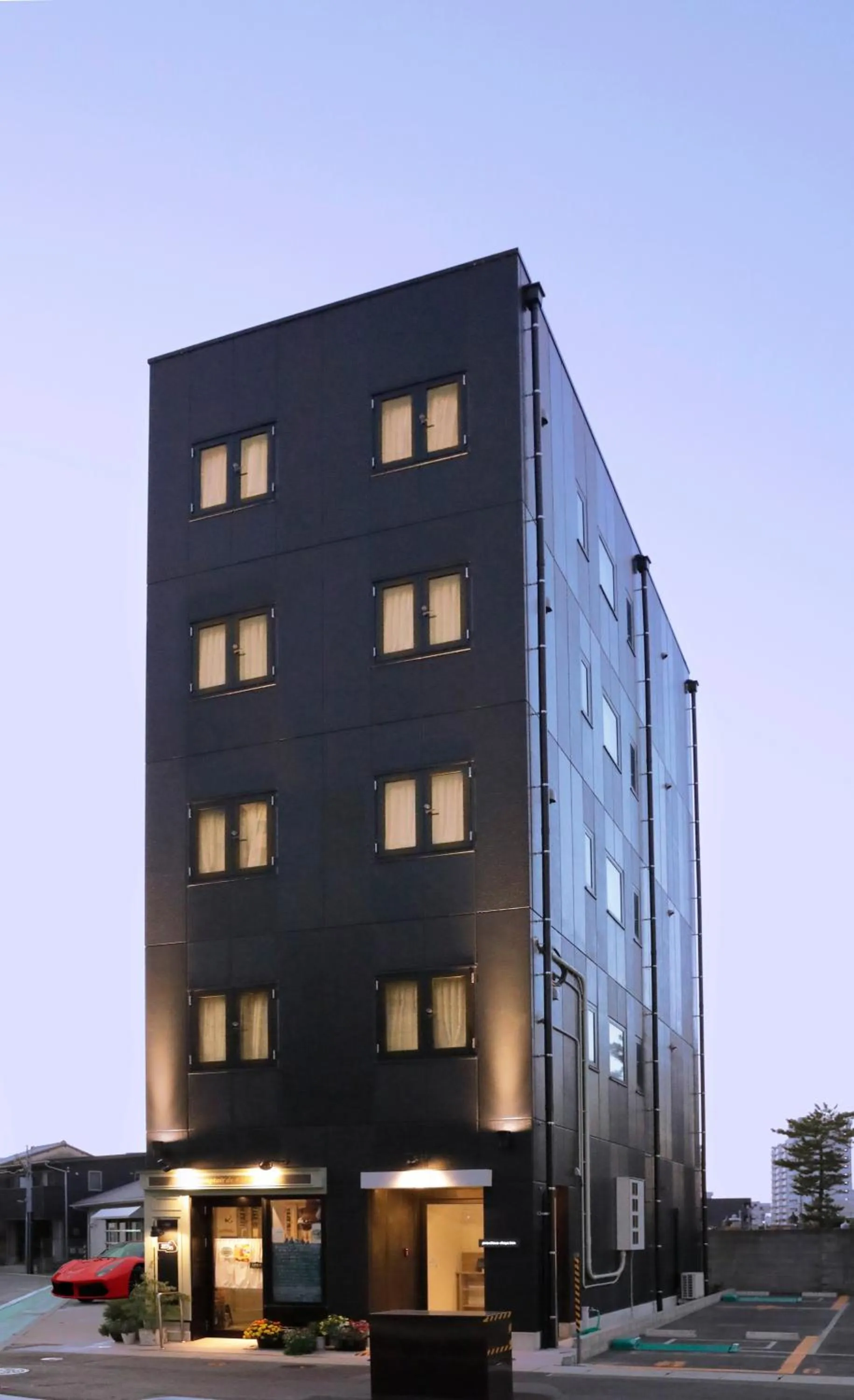 Property building in precious days inn