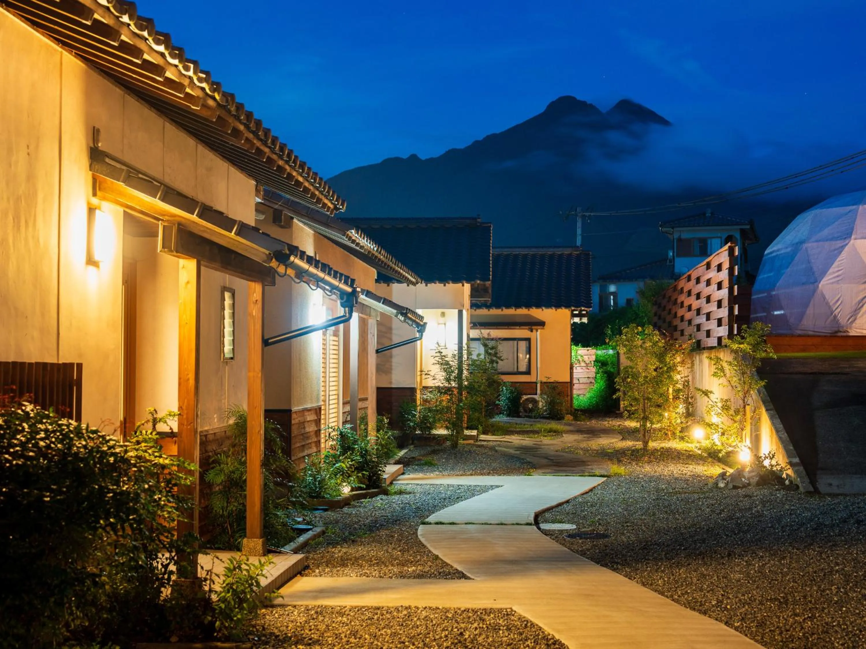 Property building in Yufuin Hanarenoyado Yukagetsu