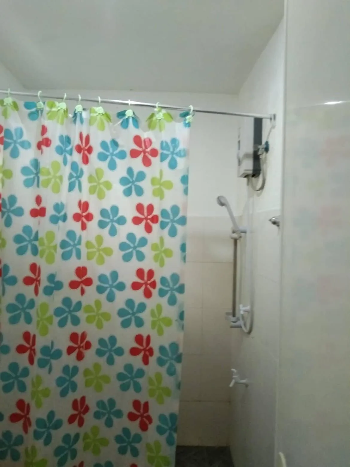 Shower in PEDRO'S RESORT