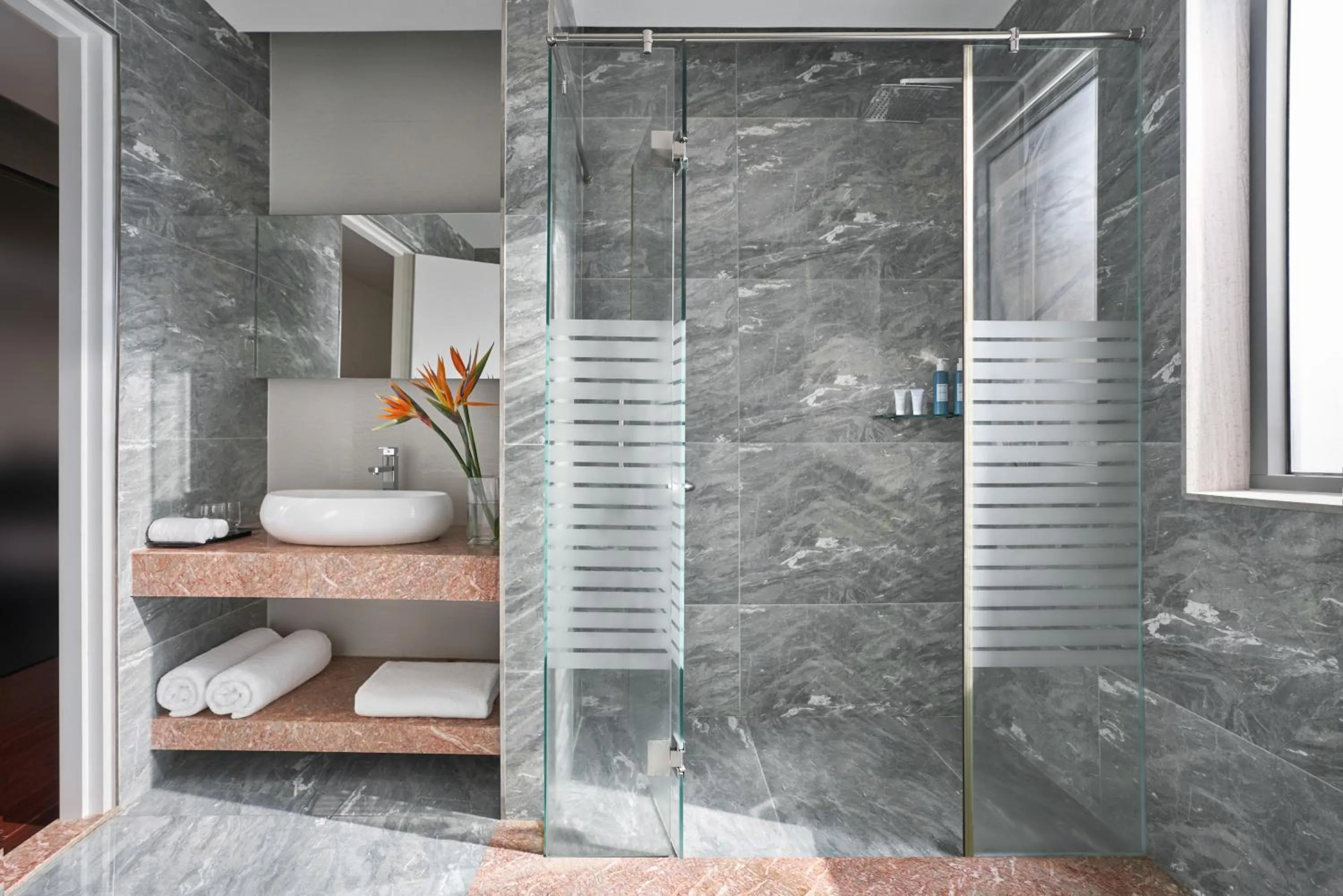 Bathroom in Oakwood Hotel & Apartments Saigon