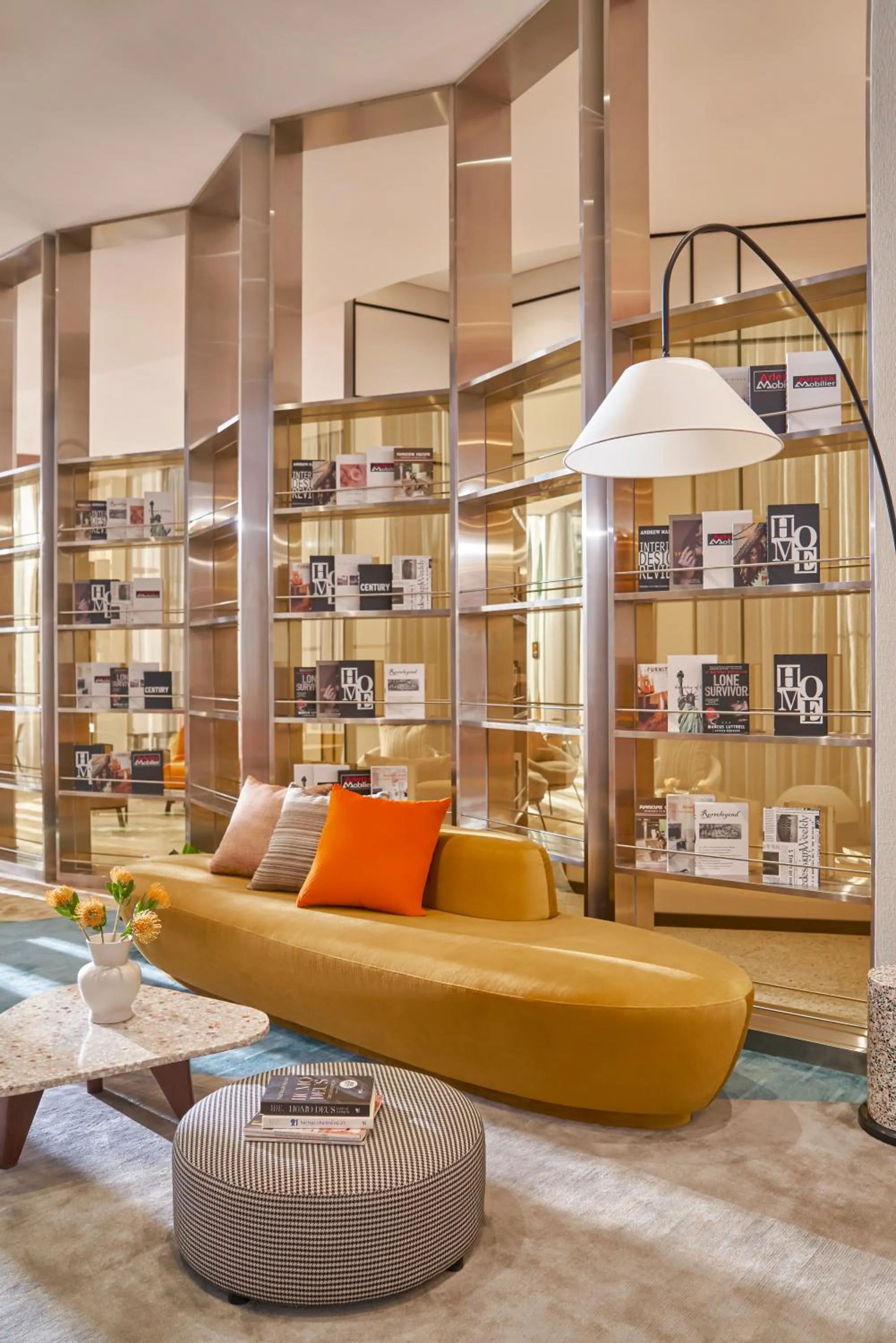 Lounge or bar in Oakwood Hotel & Apartments Saigon