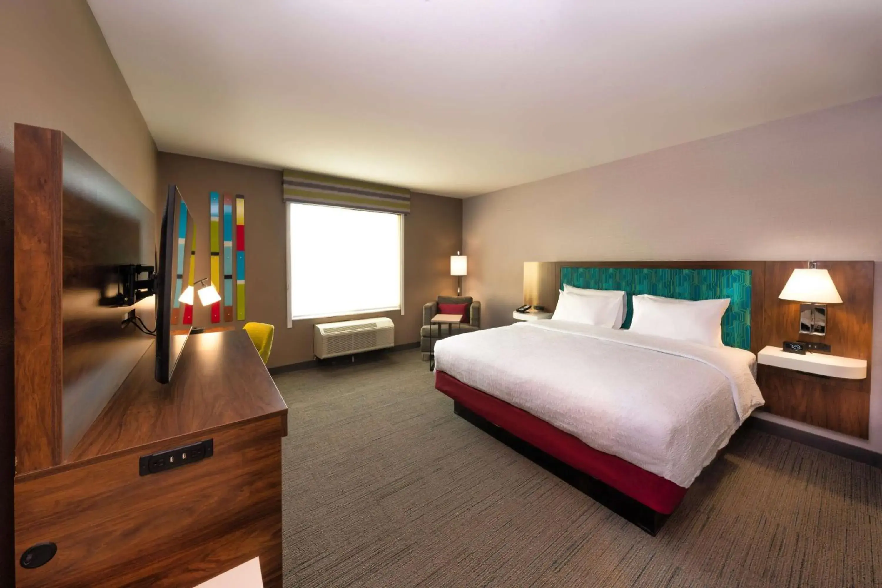 King Room with Microwave and Fridge in Hampton Inn Needles King Room with Microwave and Fridge in Hampton Inn Needles