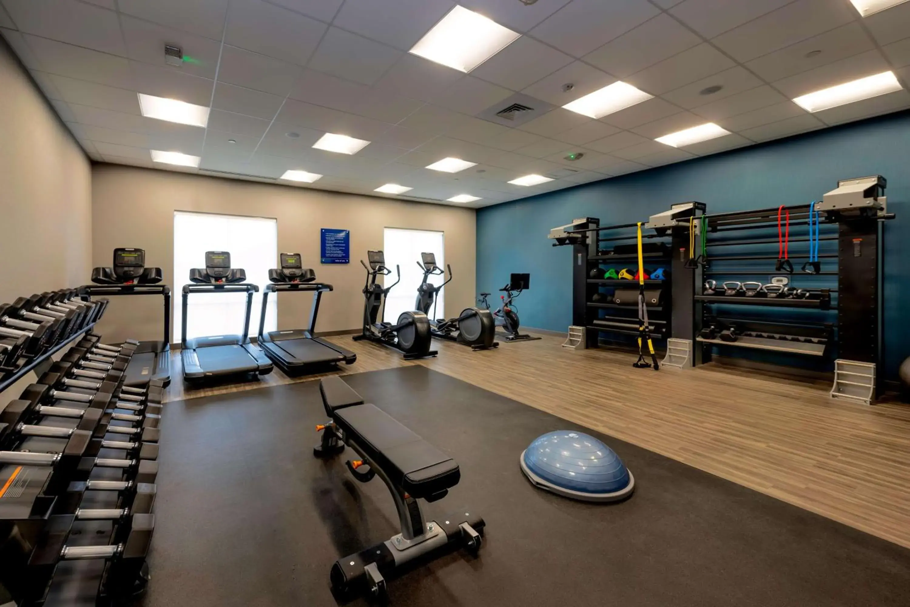 Fitness centre/facilities in Hampton Inn Needles Fitness centre/facilities in Hampton Inn Needles