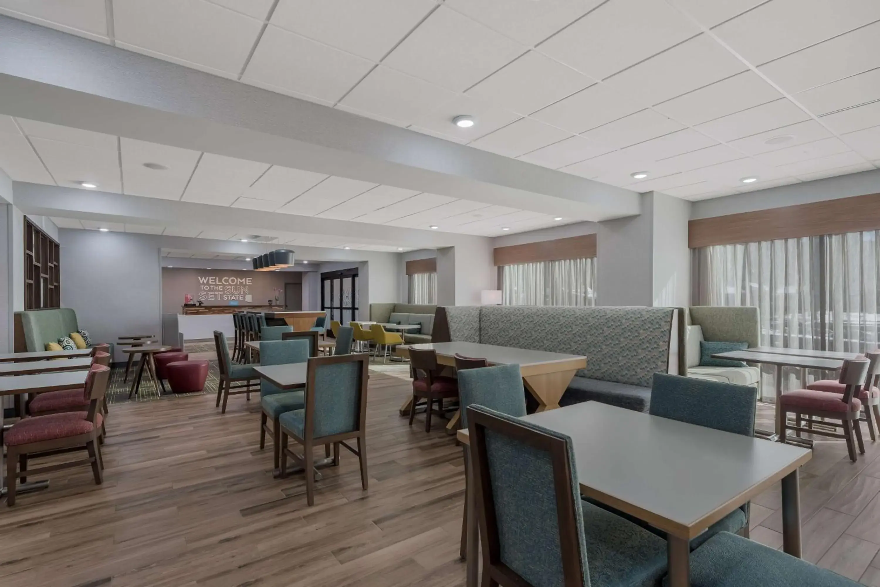 Breakfast in Hampton Inn By Hilton Williams Breakfast in Hampton Inn By Hilton Williams