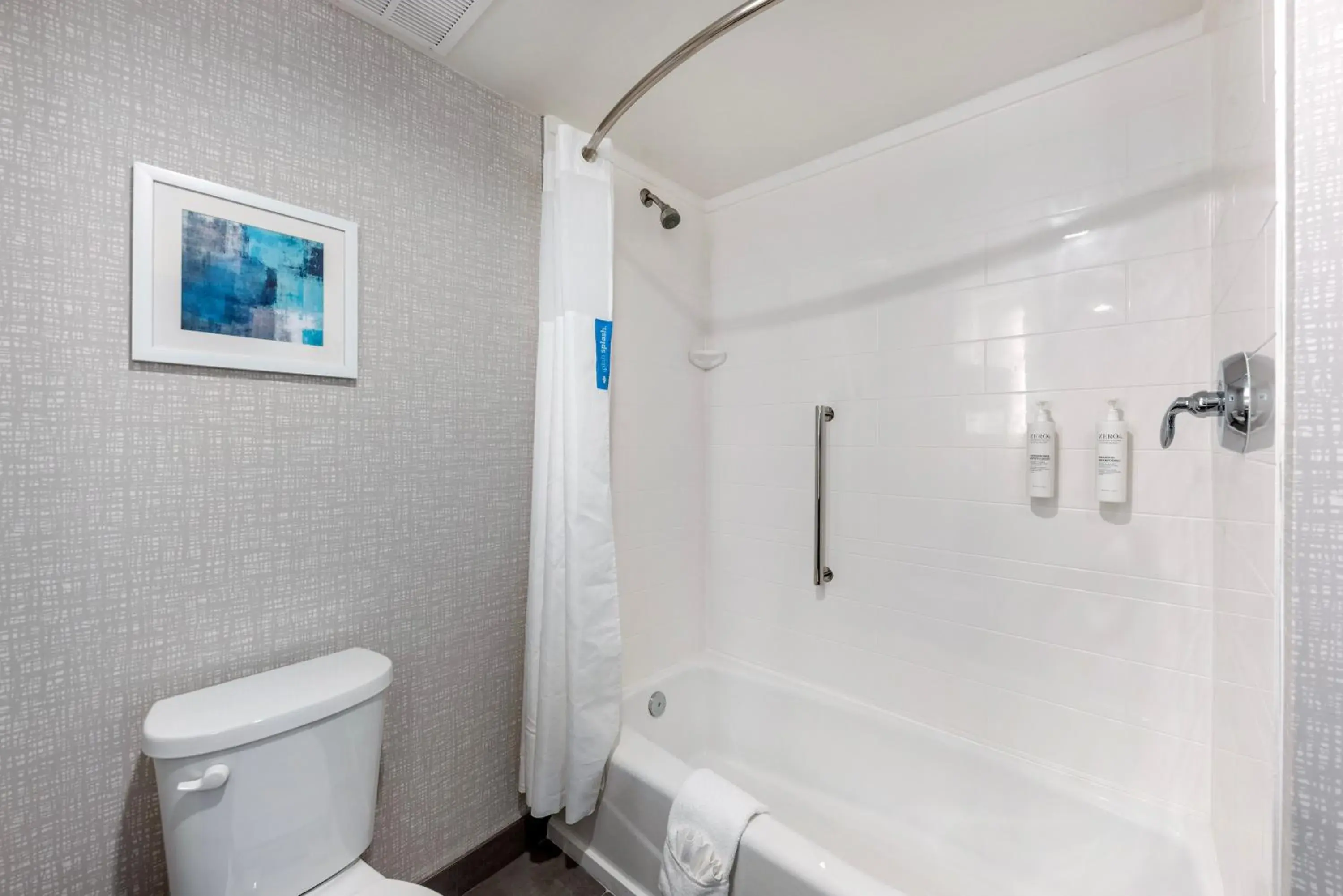 Bathroom in Hampton Inn Harker Heights Bathroom in Hampton Inn Harker Heights