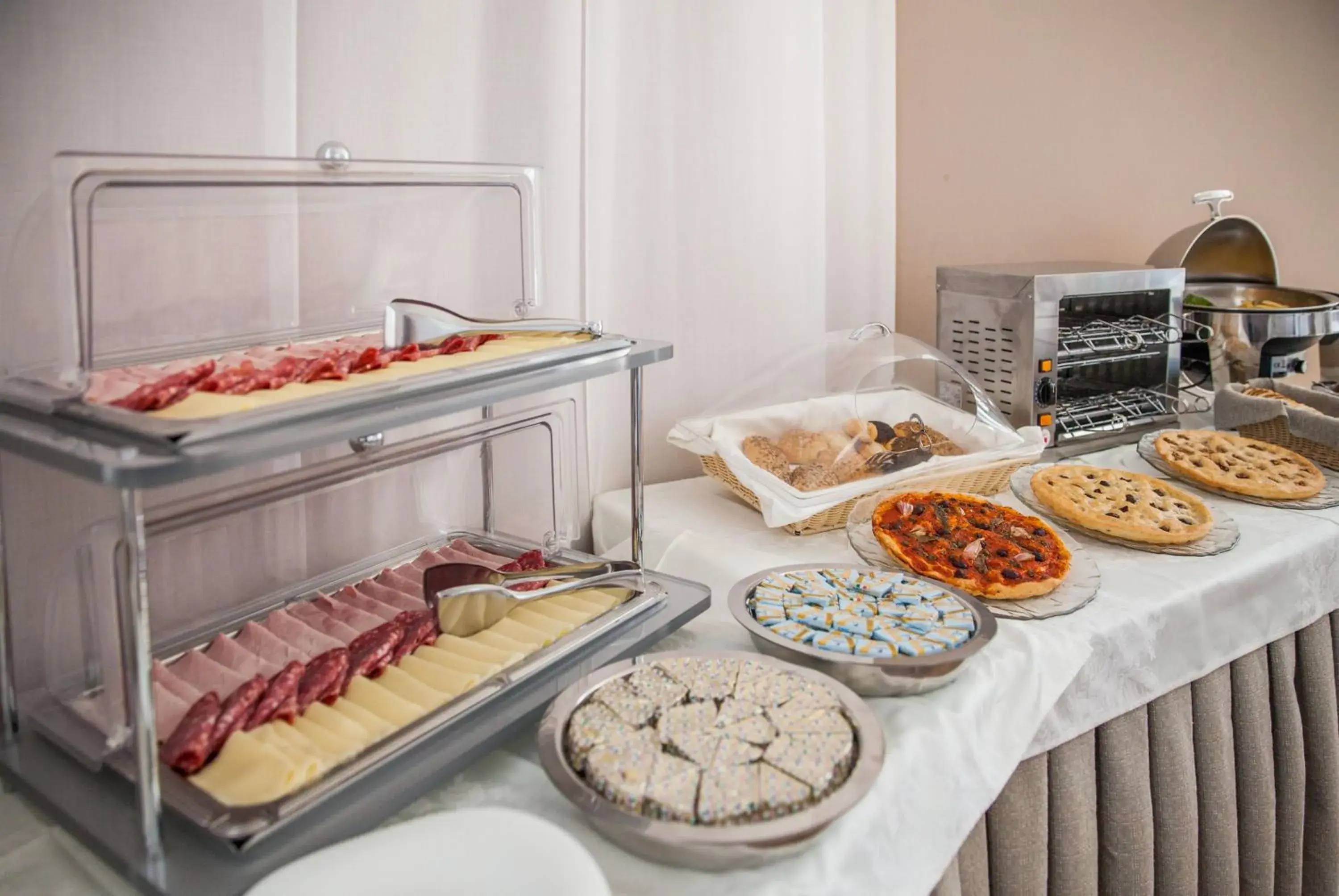 Buffet breakfast in Villa Sylva & Spa Buffet breakfast in Villa Sylva & Spa
