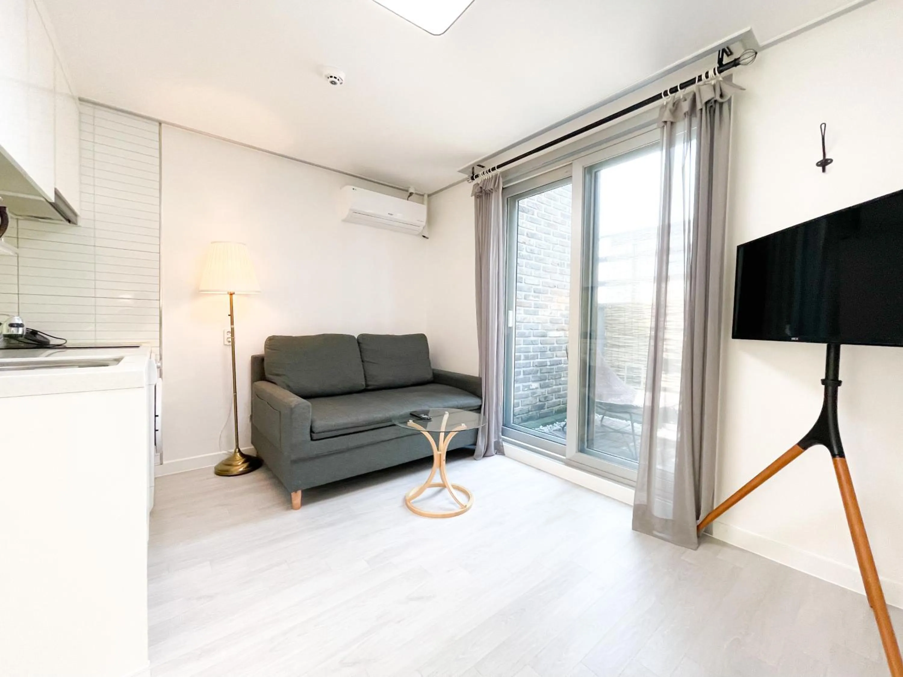 Decorative detail in W Premium Guesthouse Incheon airport