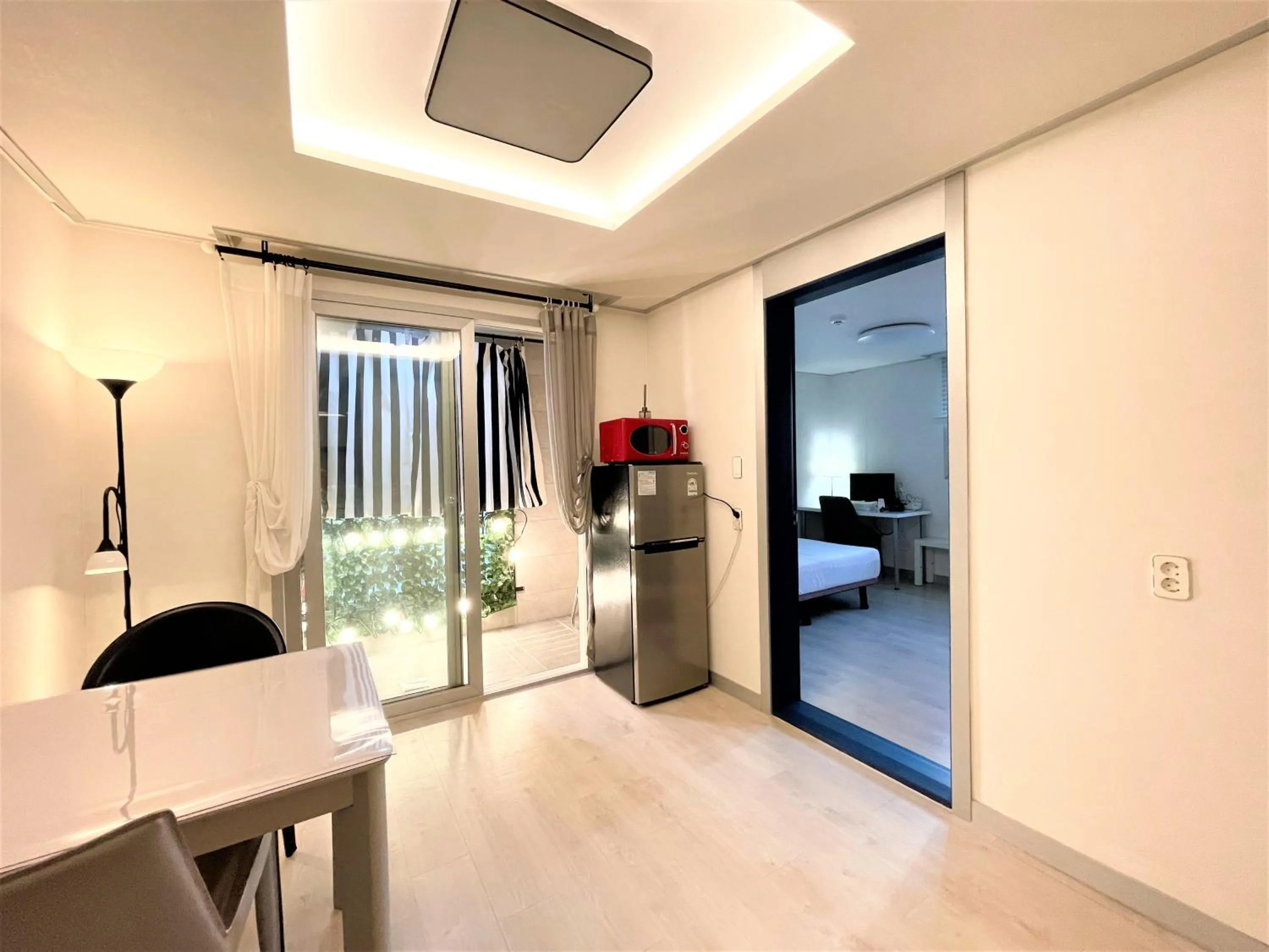 Patio, Bed in W Premium Guesthouse Incheon airport