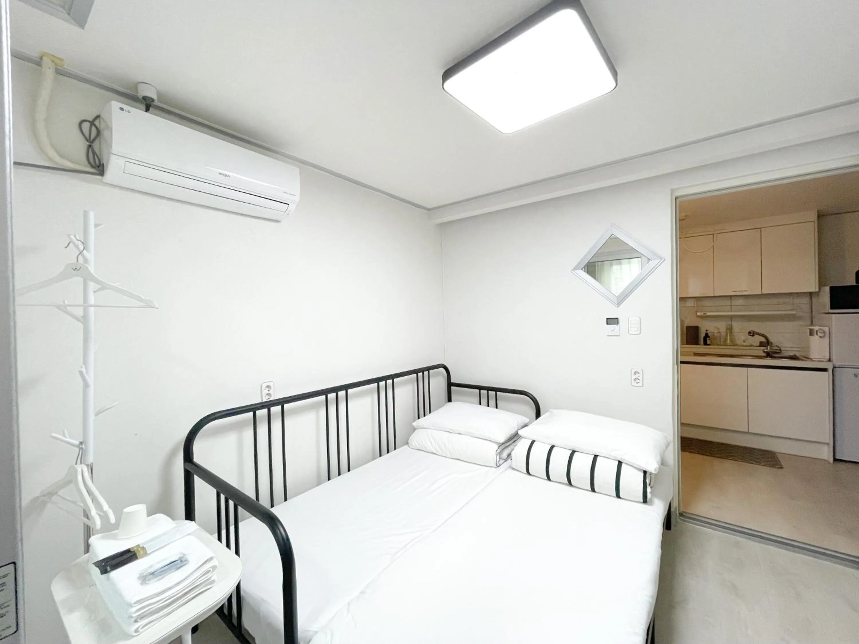 Bed in W Premium Guesthouse Incheon airport