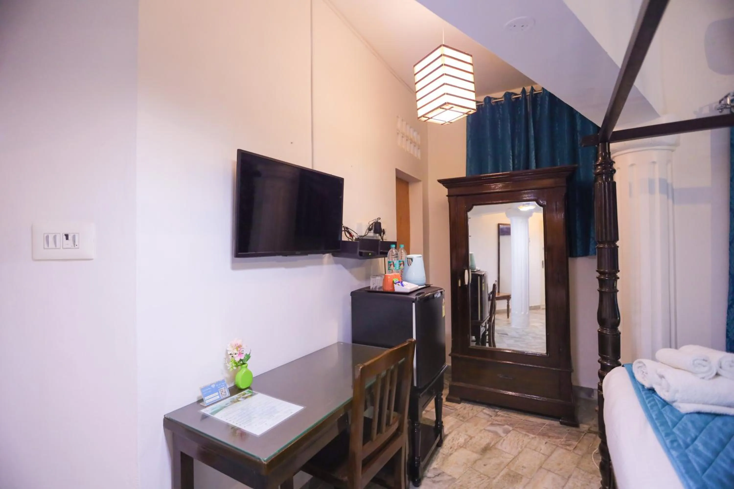 TV and multimedia, Bed in Le Clarisse Guest House