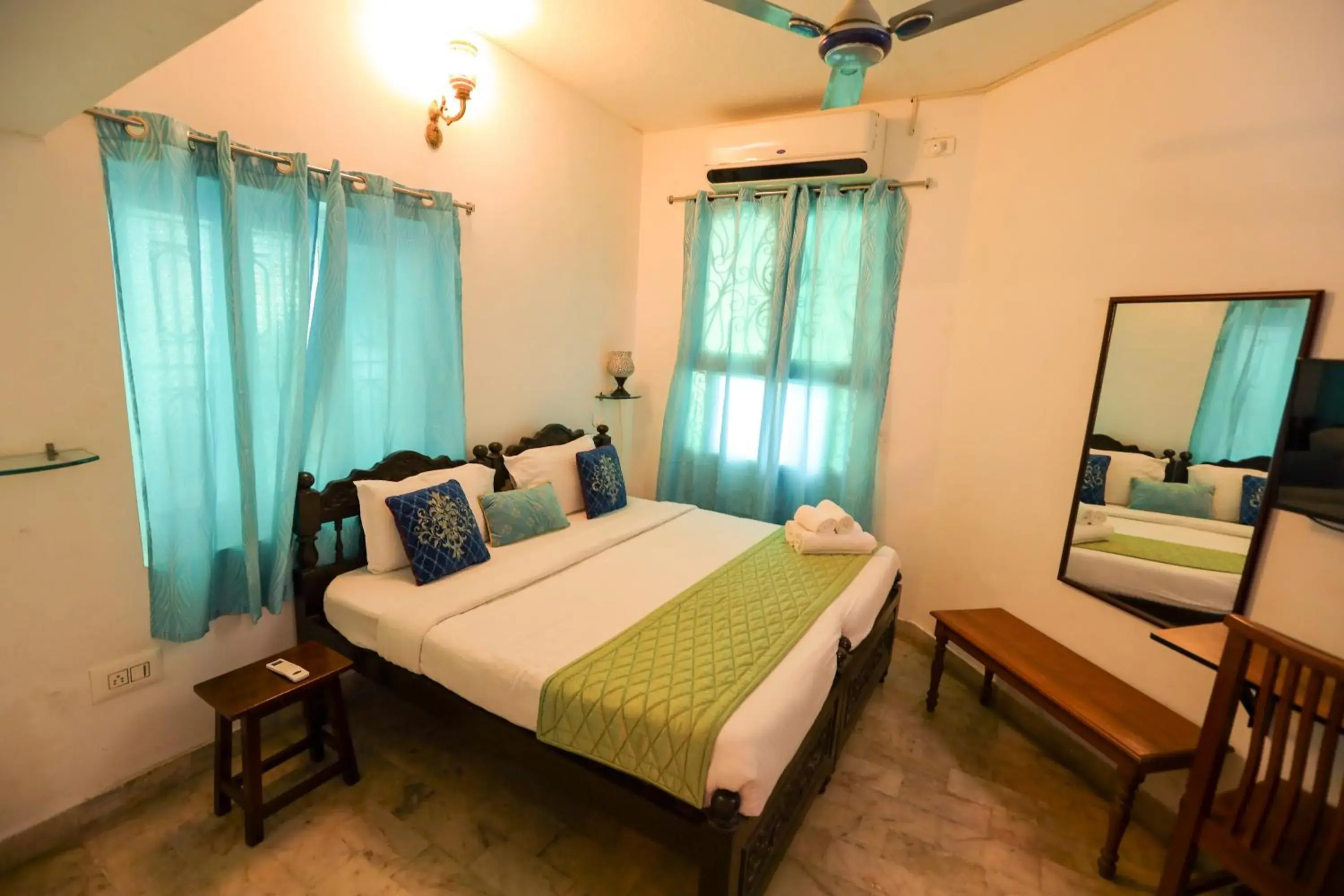 Standard Double or Twin Room - single occupancy in Le Clarisse Guest House Standard Double or Twin Room - single occupancy in Le Clarisse Guest House