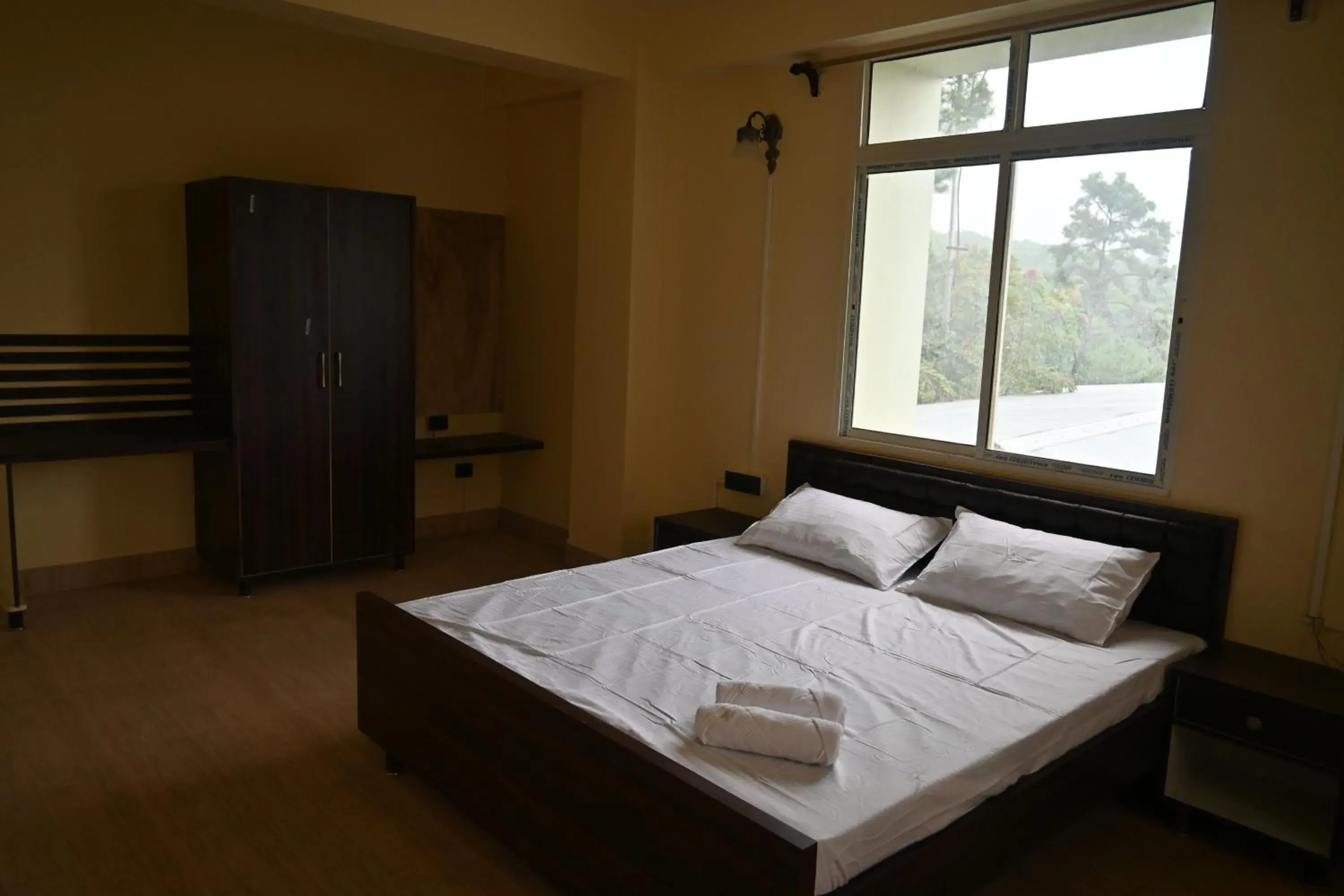 Bed in TreeTops Residency Bed in TreeTops Residency