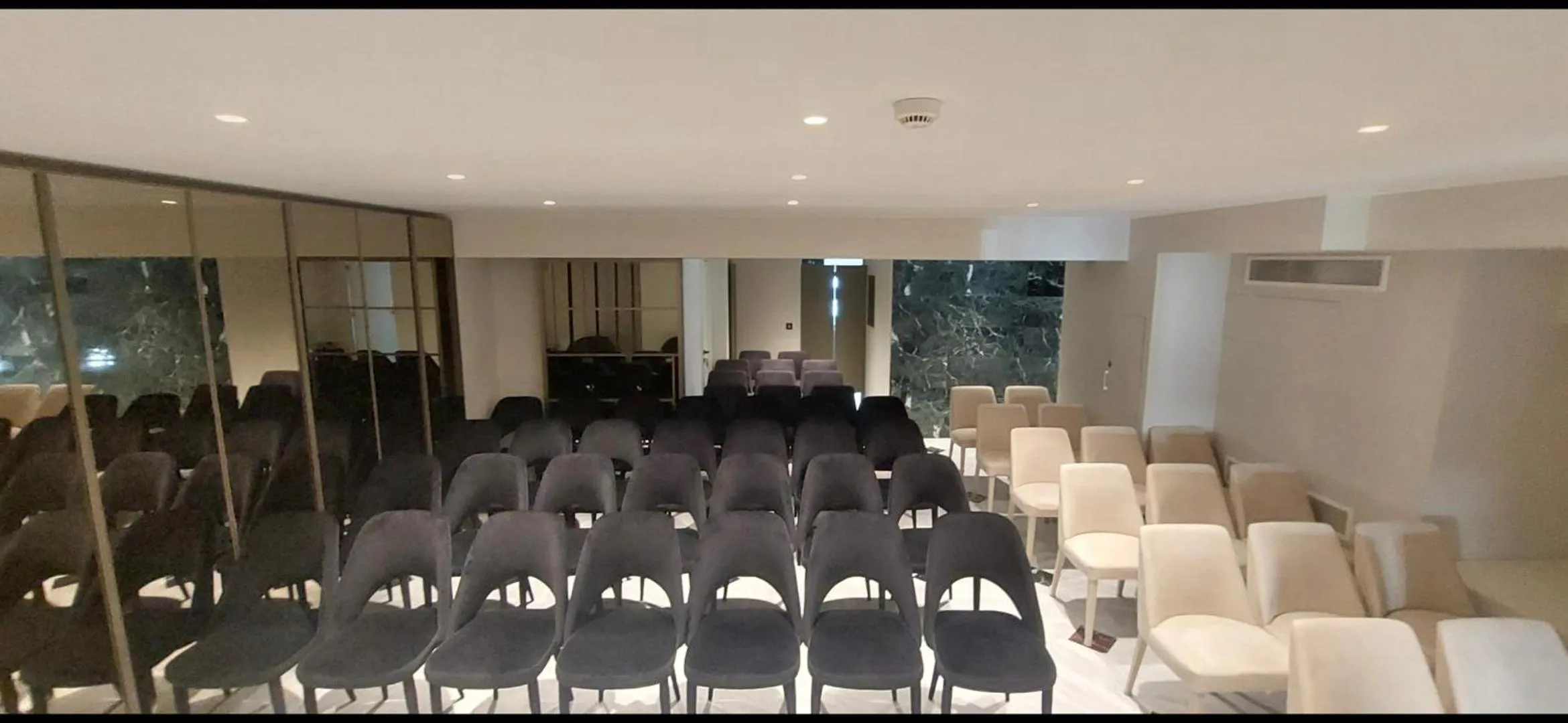 Meeting/conference room in Grand Hotel Kalamata