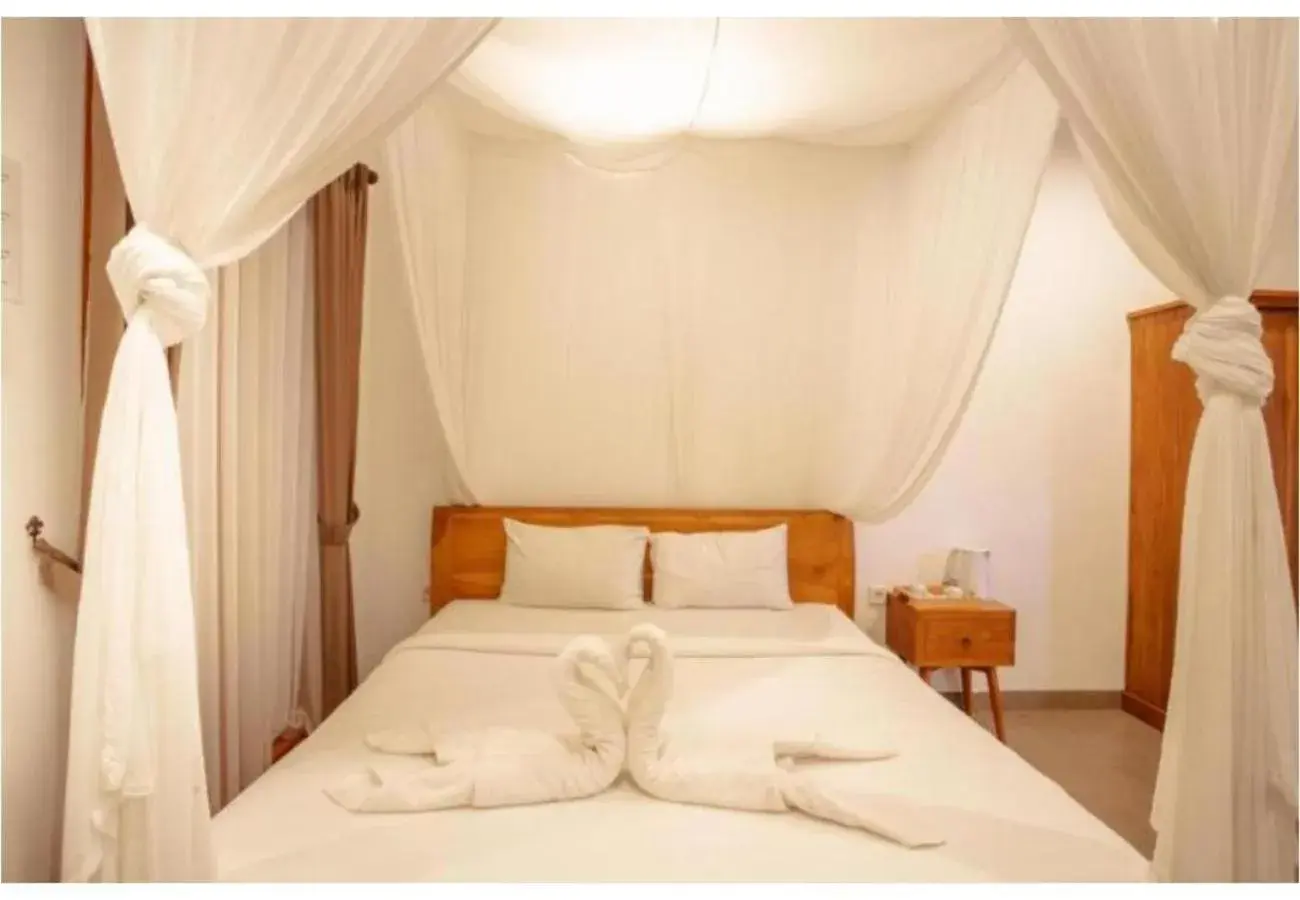 Bedroom, Bed in Kubu D'Carik Villa & Bungalow by ecommerceloka Bedroom, Bed in Kubu D'Carik Villa & Bungalow by ecommerceloka