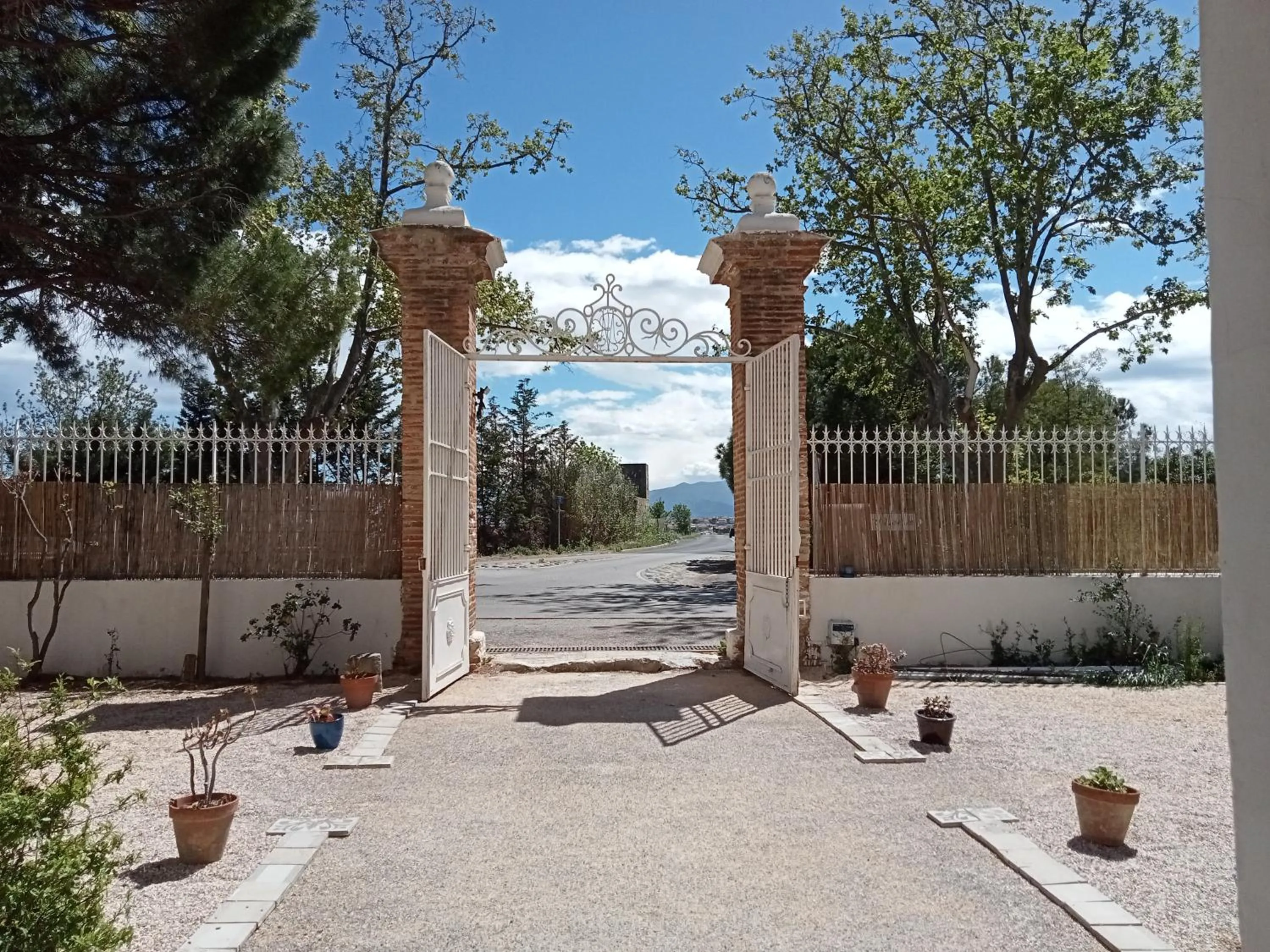 Garden in Le Mas Palegry Chambres d'hôtes Perpignan