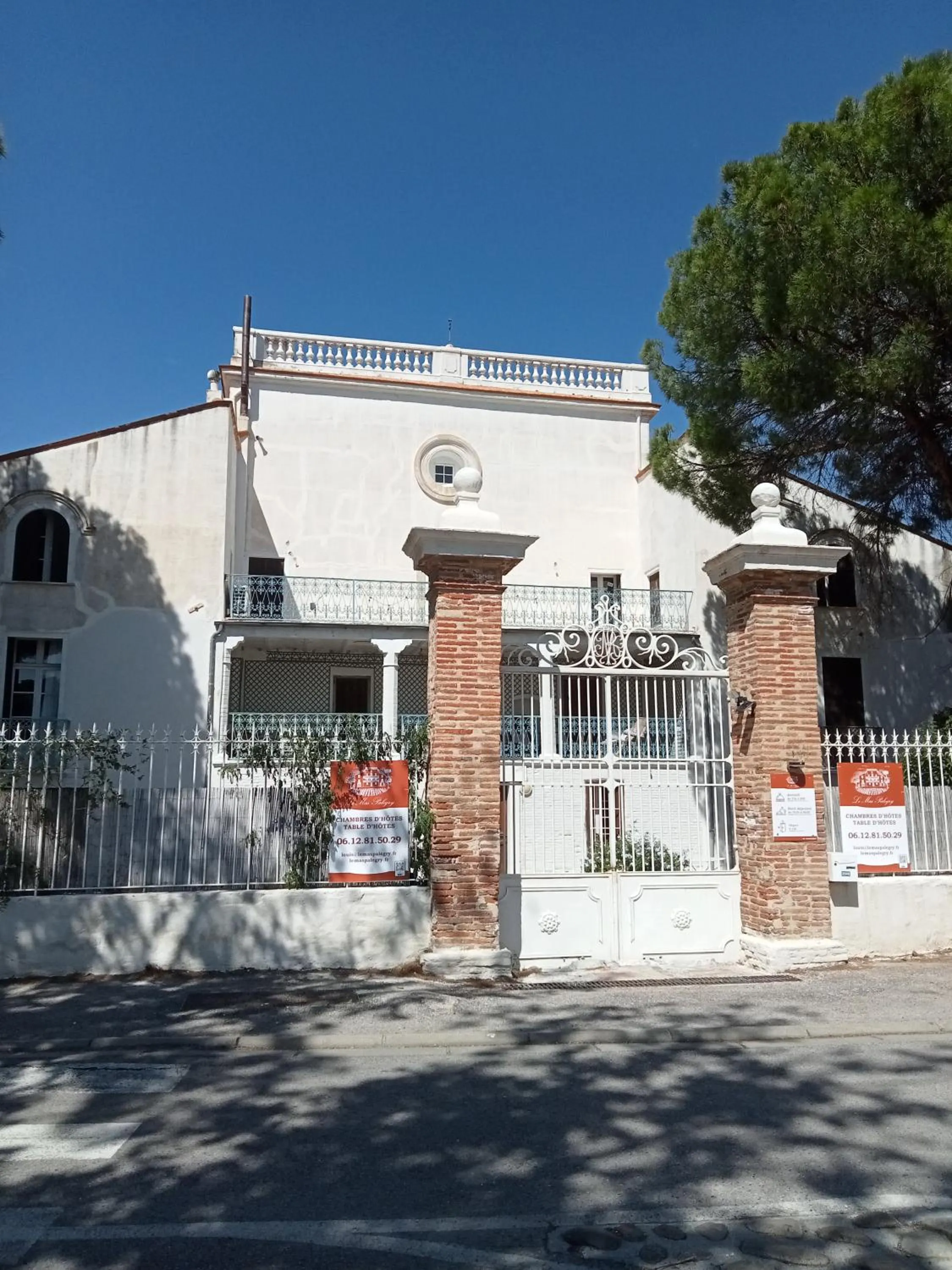 Property building in Le Mas Palegry Chambres d'hôtes Perpignan