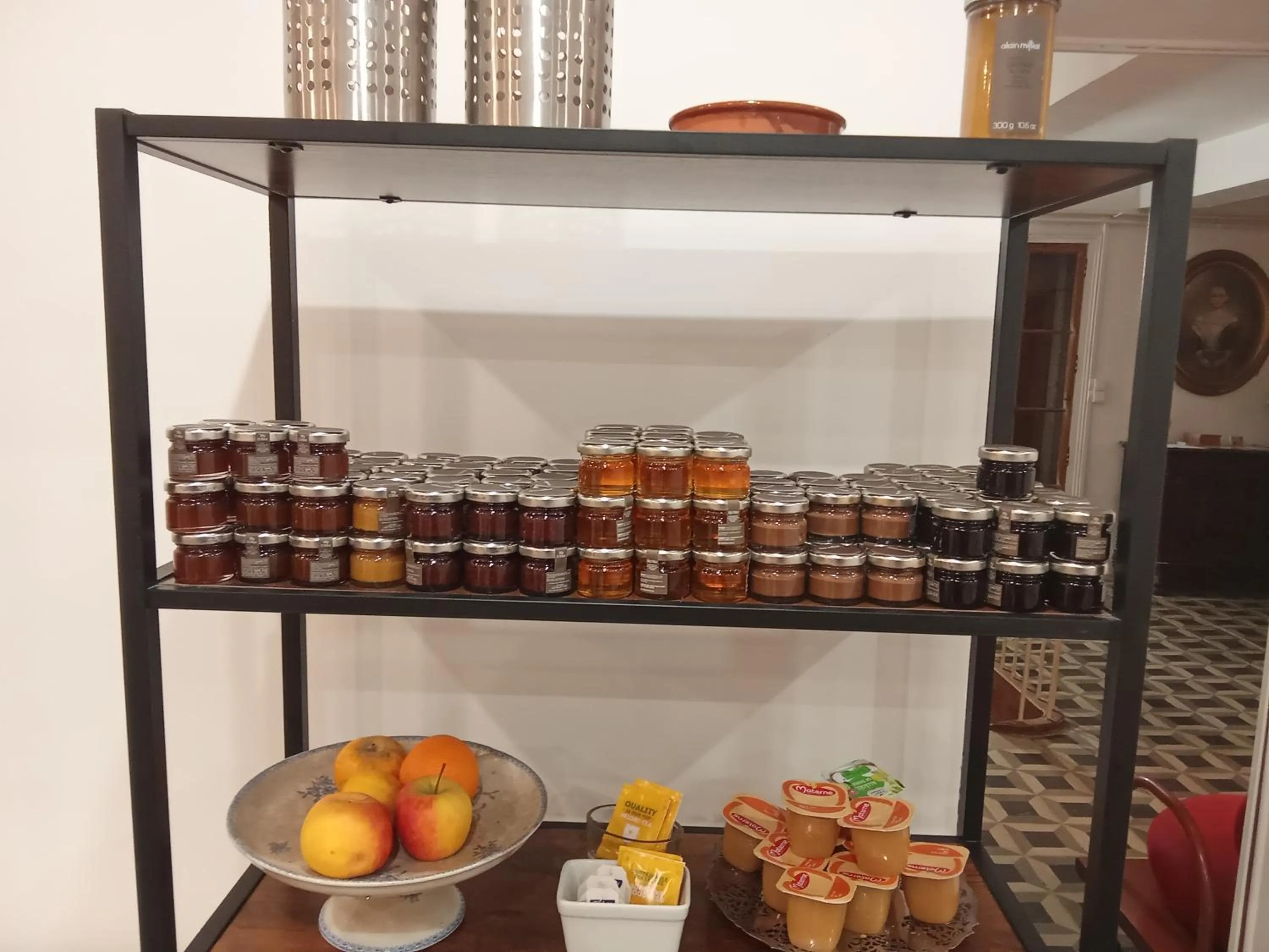 Breakfast in Le Mas Palegry Chambres d'hôtes Perpignan