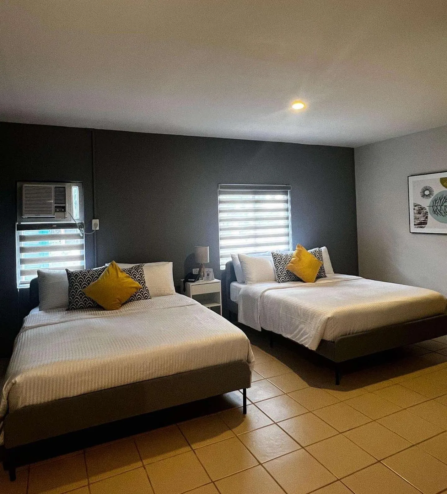 Bed in Emerald Manor Hotel