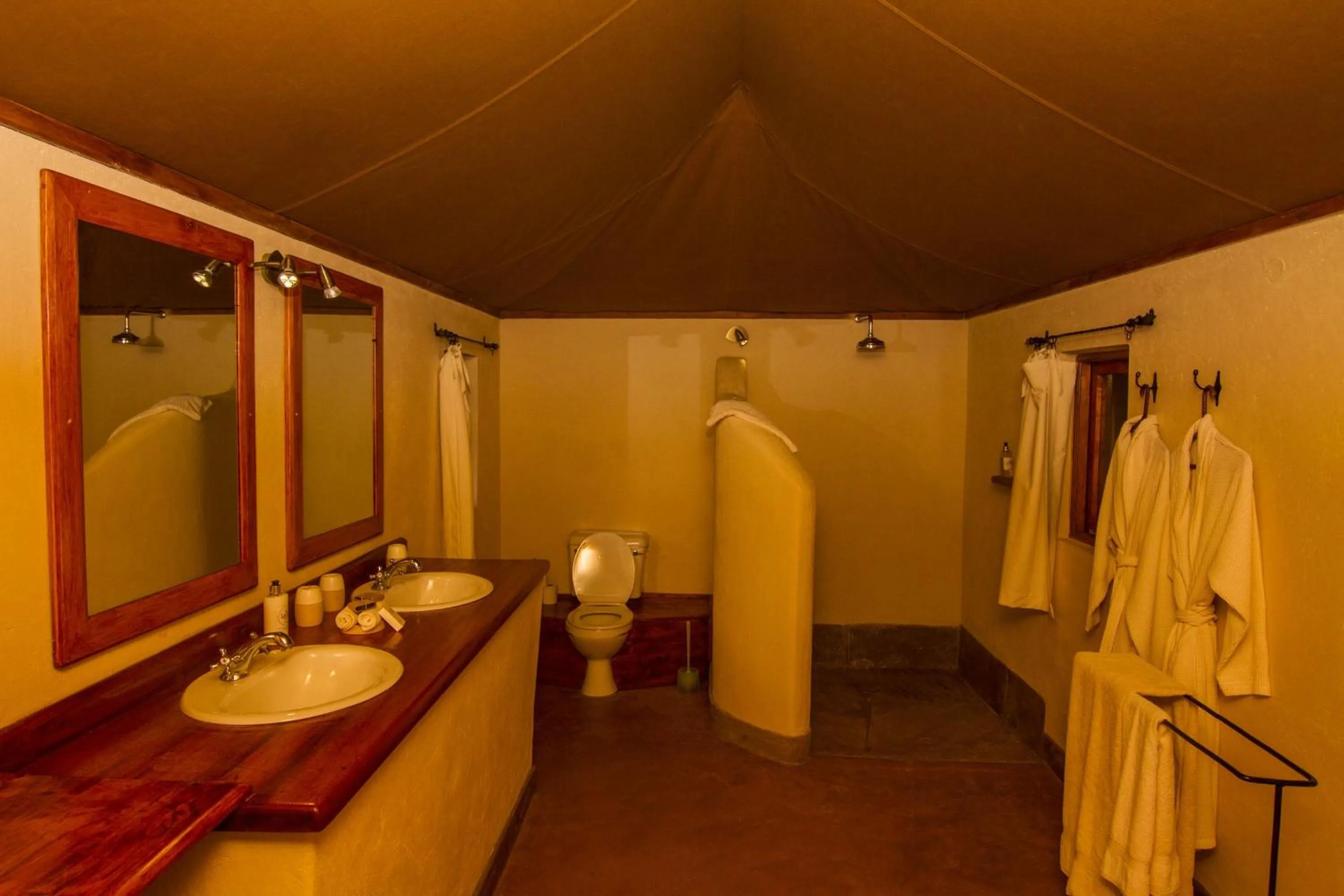 Bathroom in Elewana Lewa Safari Camp