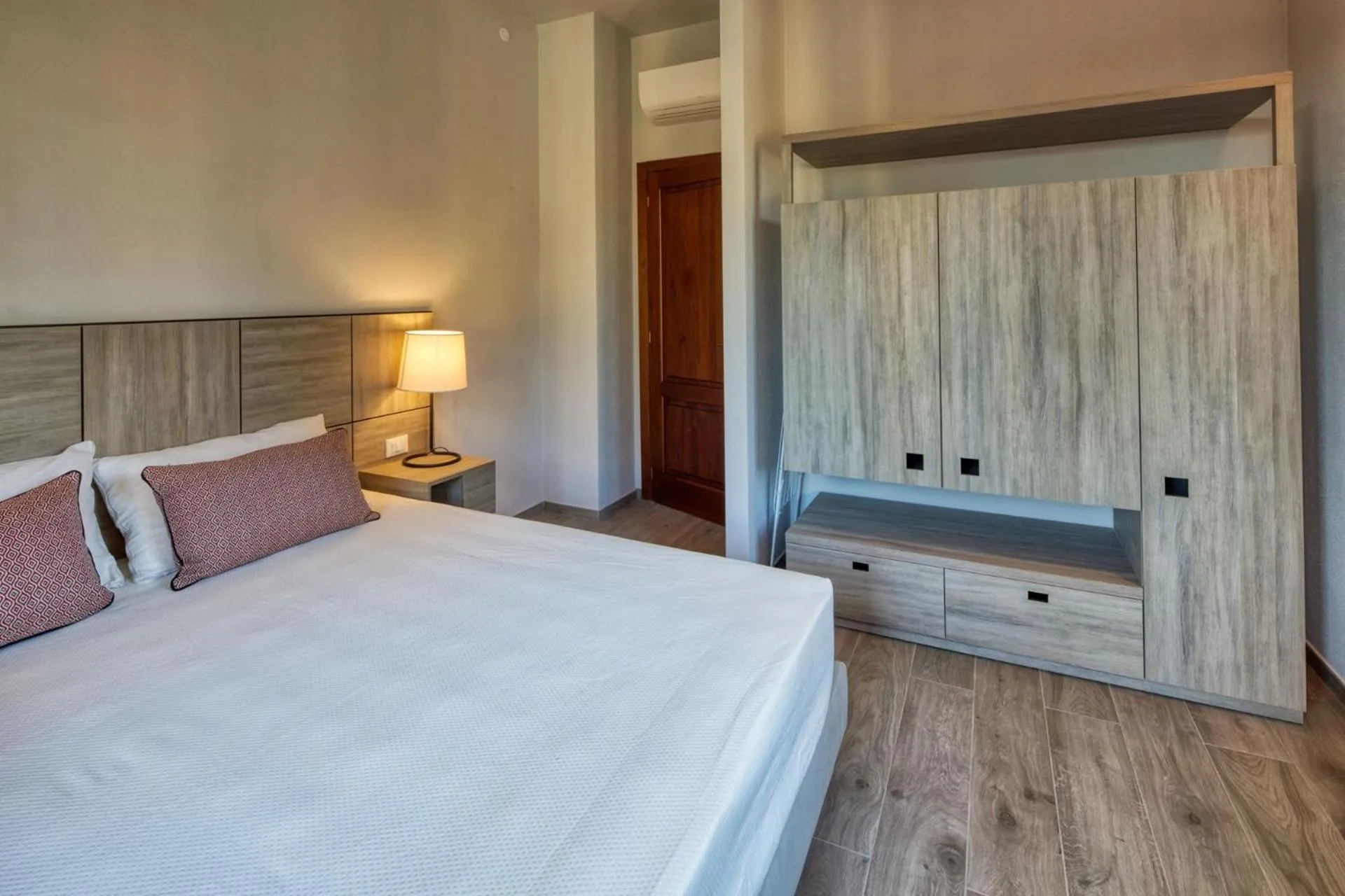 Bedroom, Bed in Residence Via Di Francia