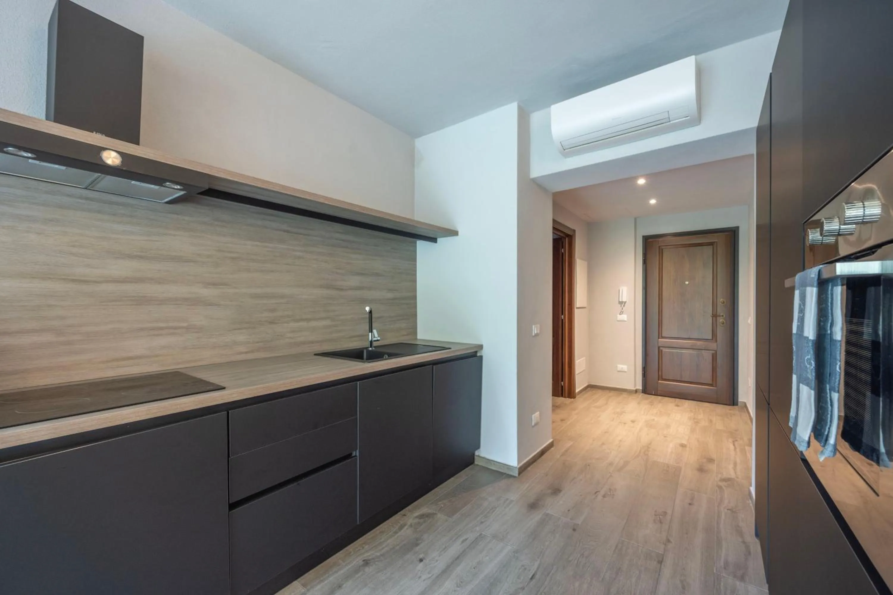 Kitchen or kitchenette in Residence Via Di Francia