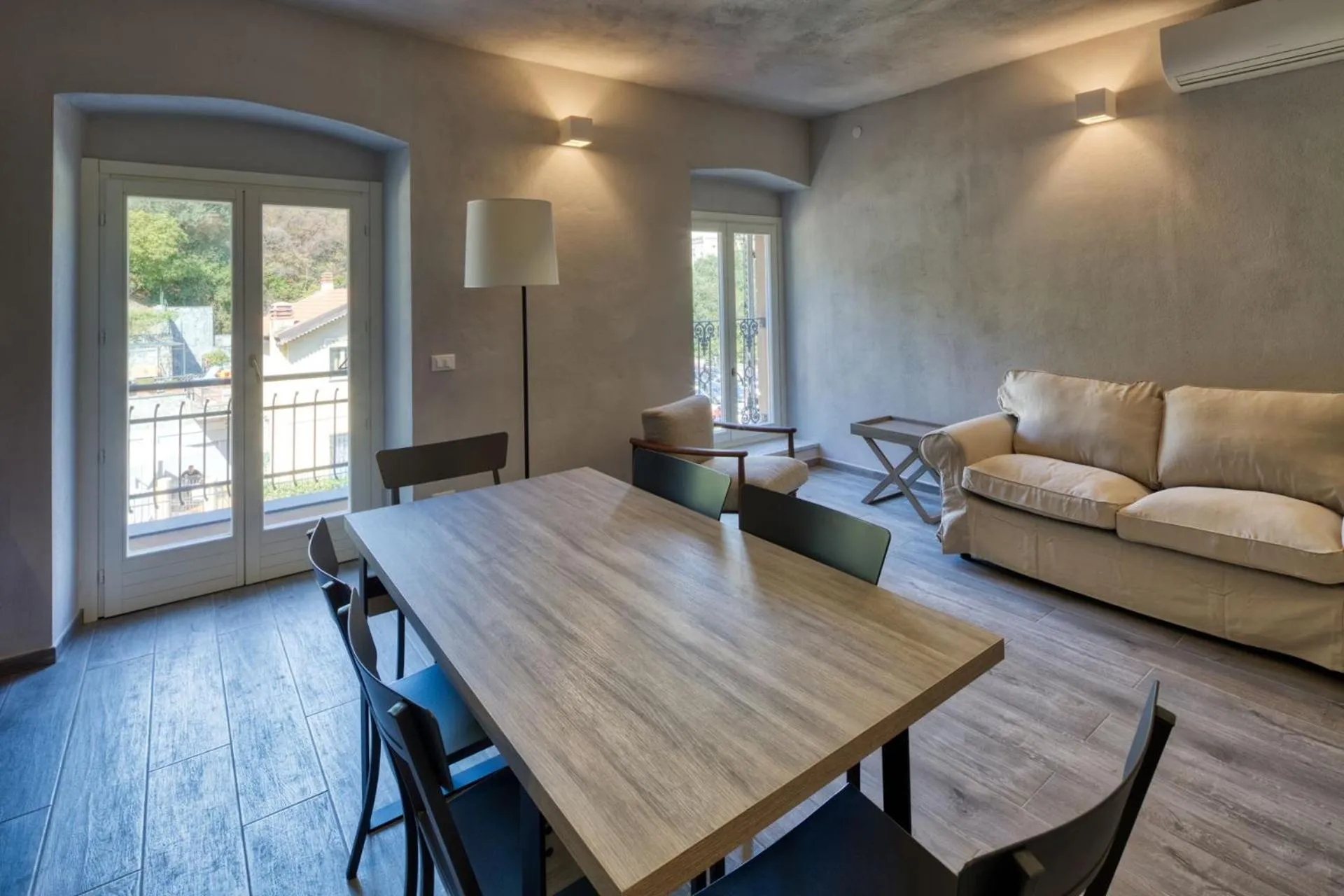 Living room in Residence Via Di Francia