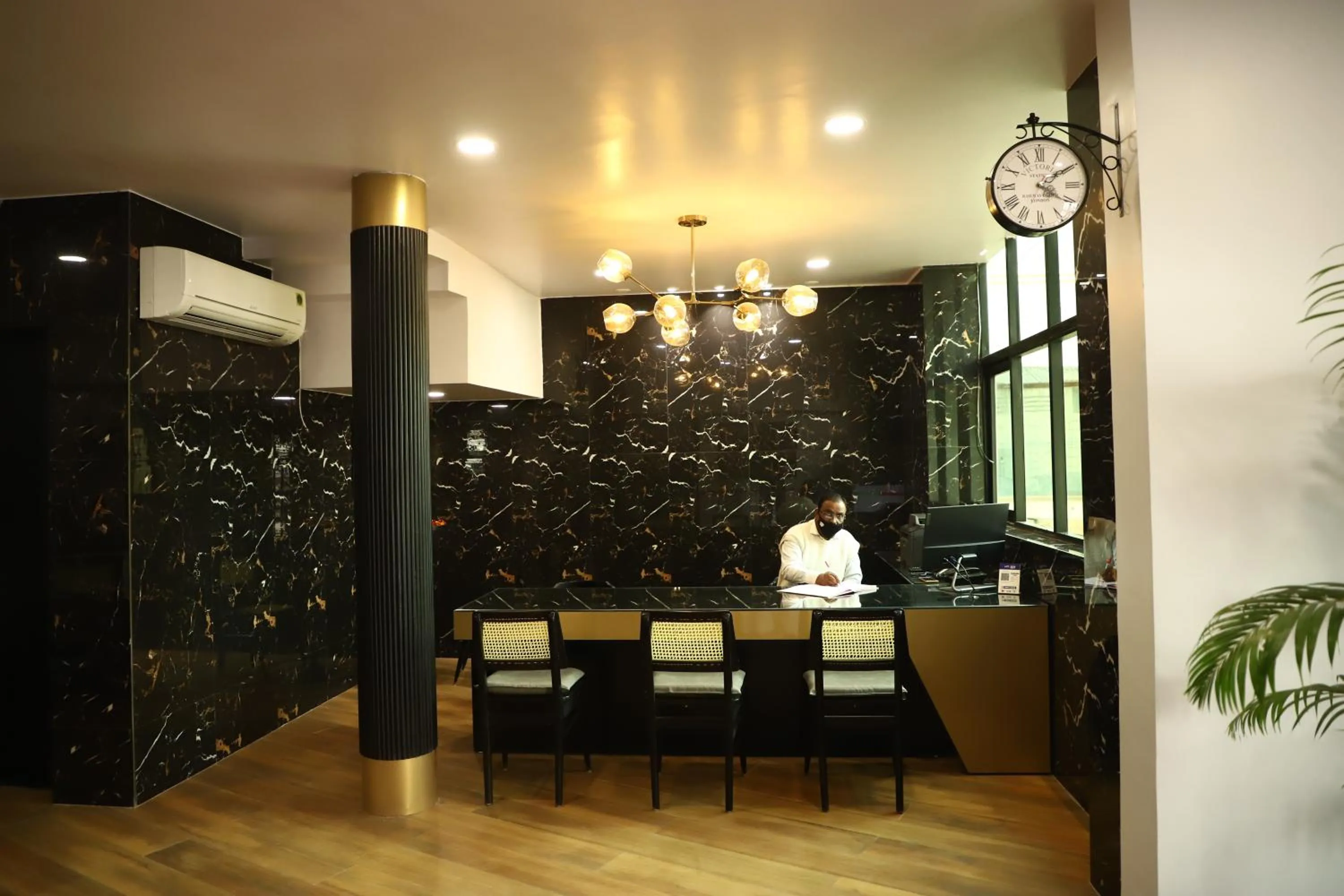 Lobby or reception in Annandam Inn(Hotel Anand)