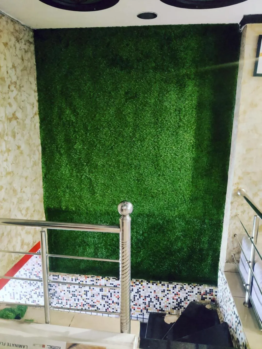 Balcony/Terrace, Bed in Hotel Novelty