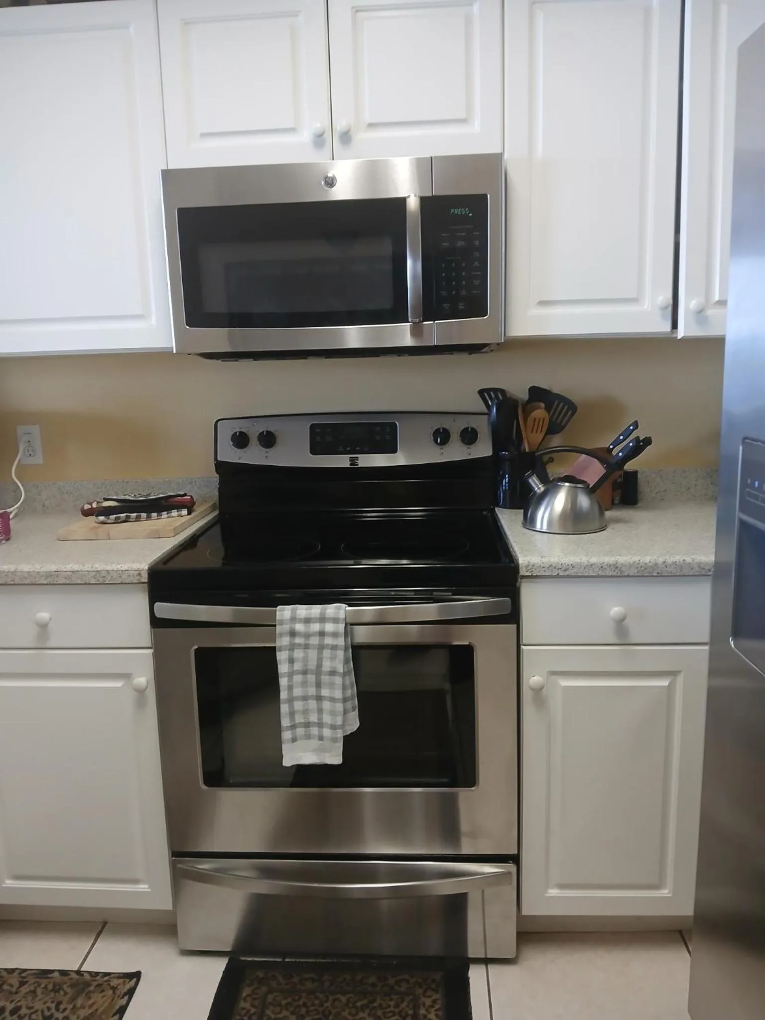 Kitchen or kitchenette in Celadon Beach Resort