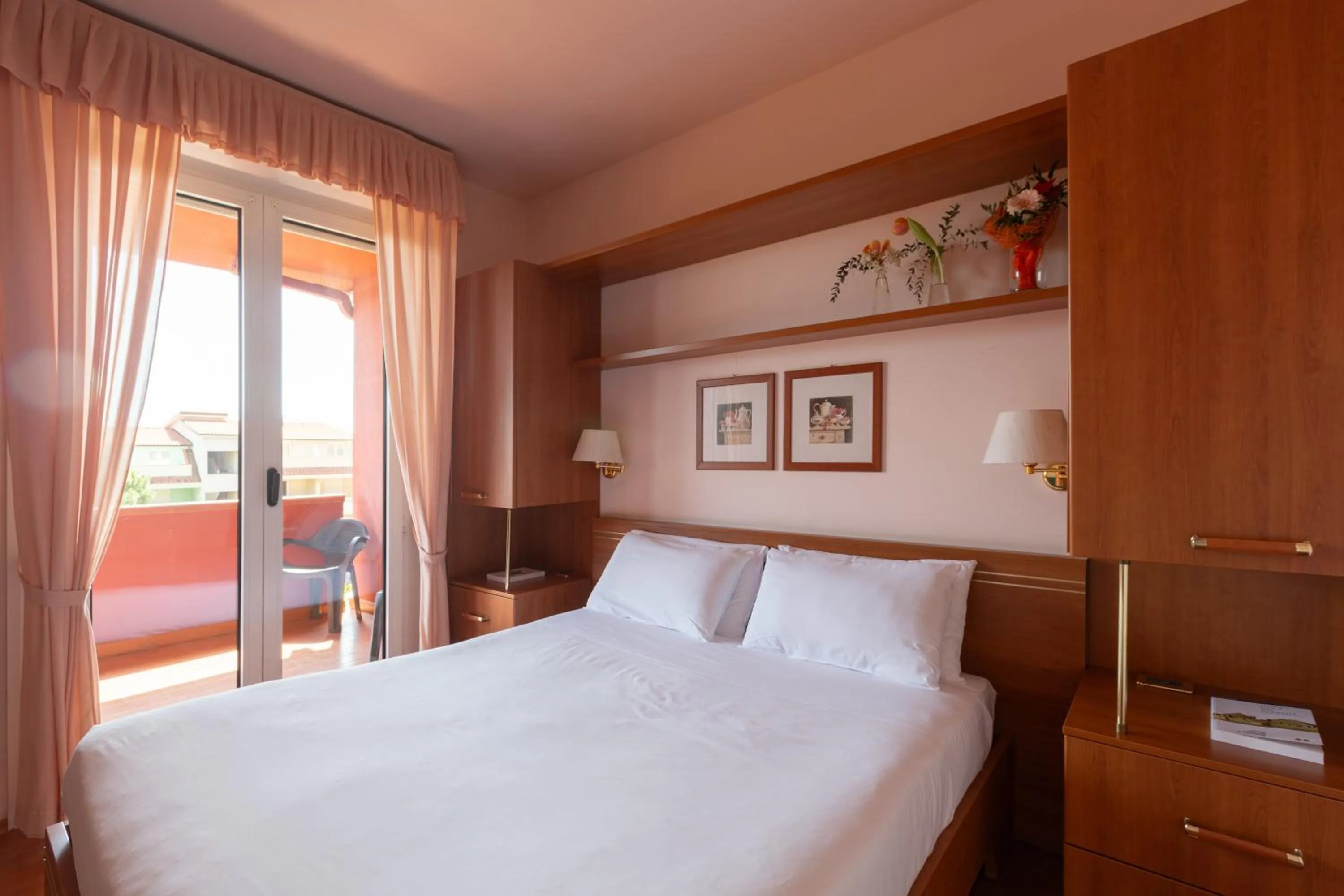 Bed in Loano 2 Village