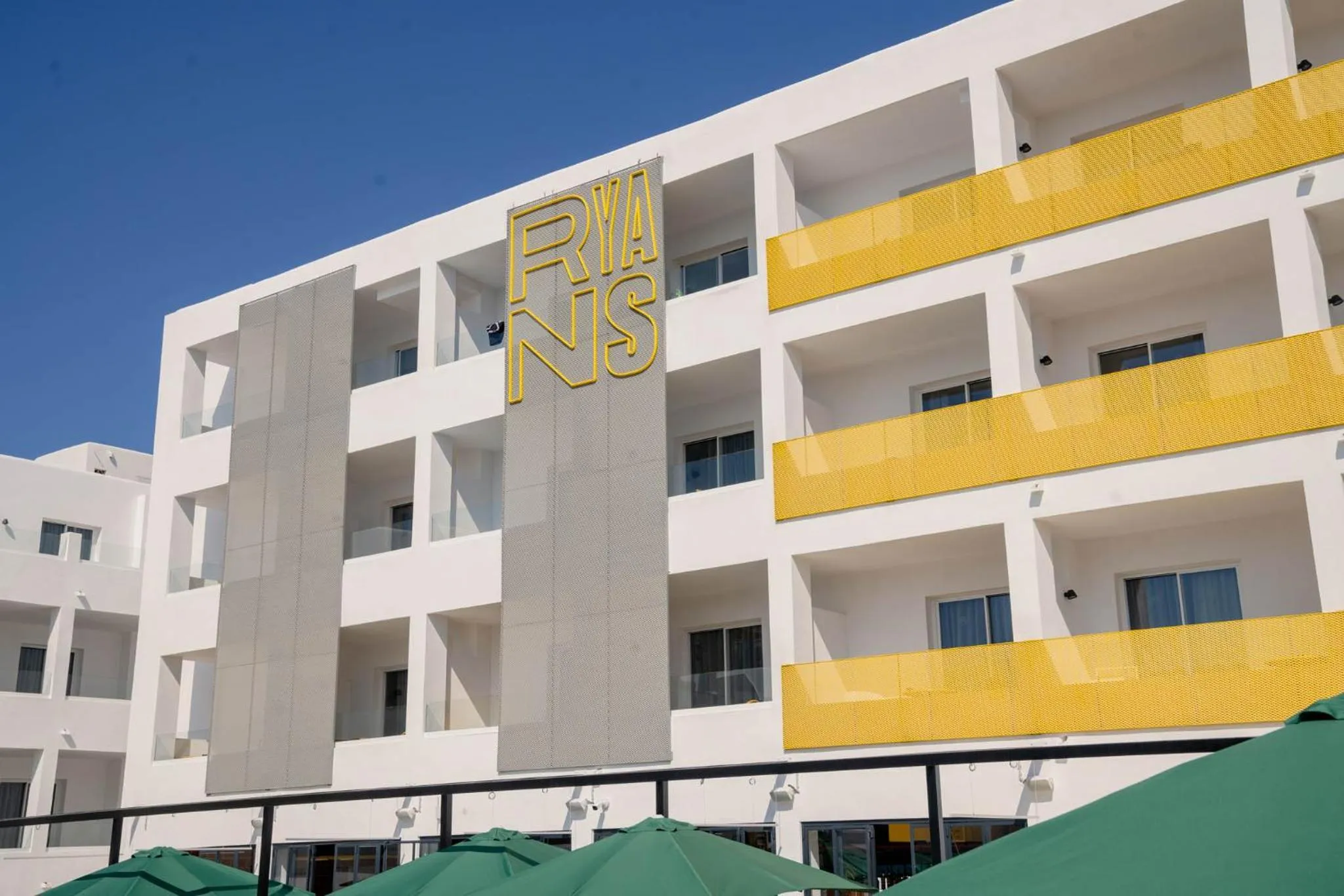 Property building in Ryans Lolas - Adults Only