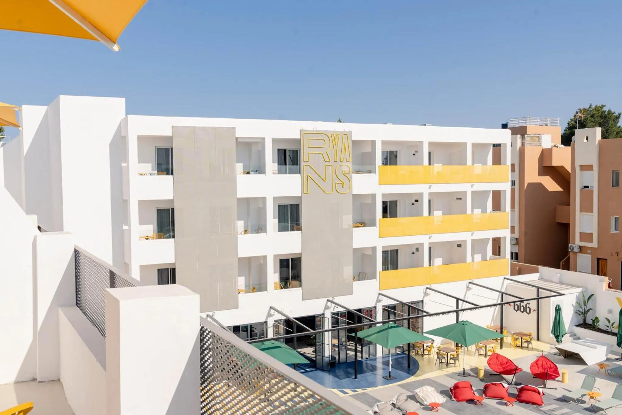 Property building in Ryans Lolas - Adults Only