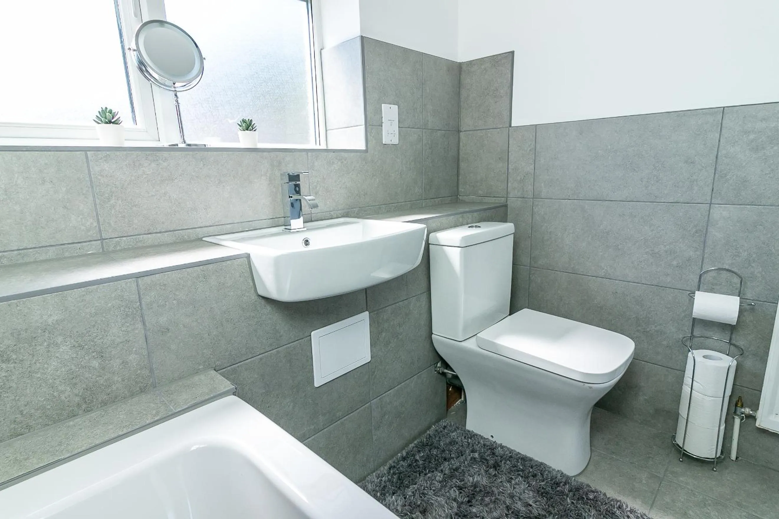 Bathroom in Archers House