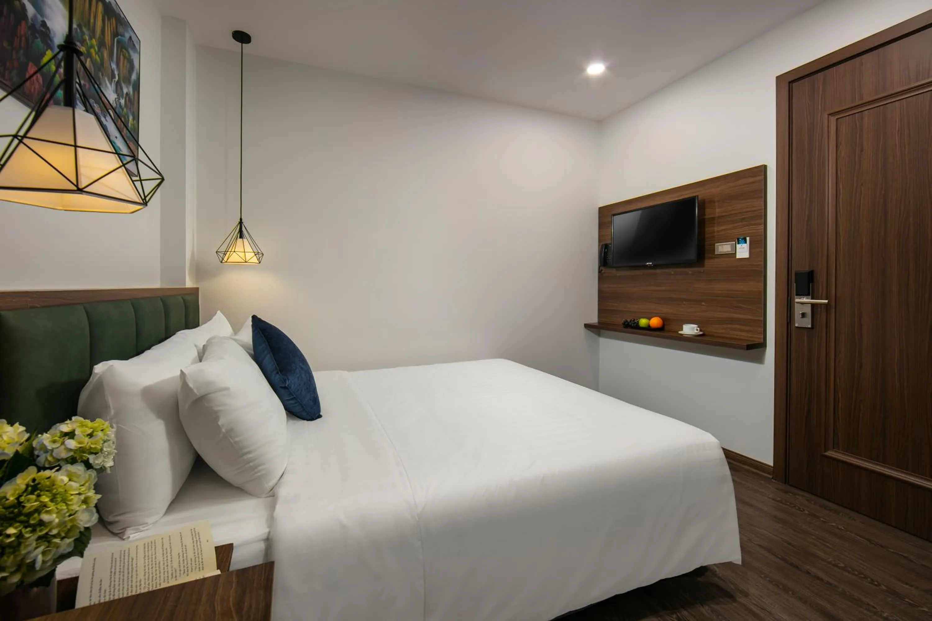 Bed in Hanoi Vacanza Premier Hotel