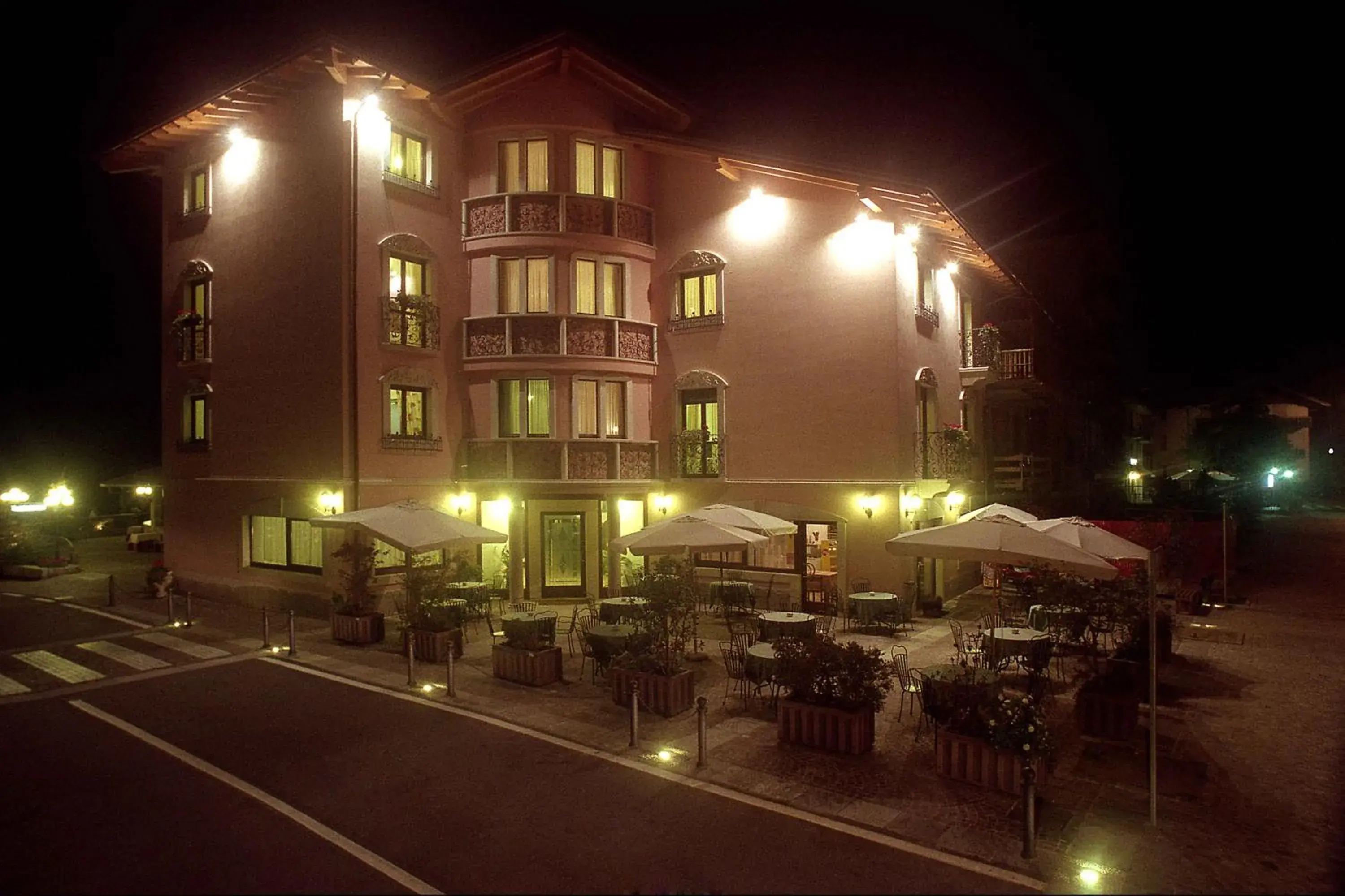 Hotel Mazzoleni Hotel Mazzoleni