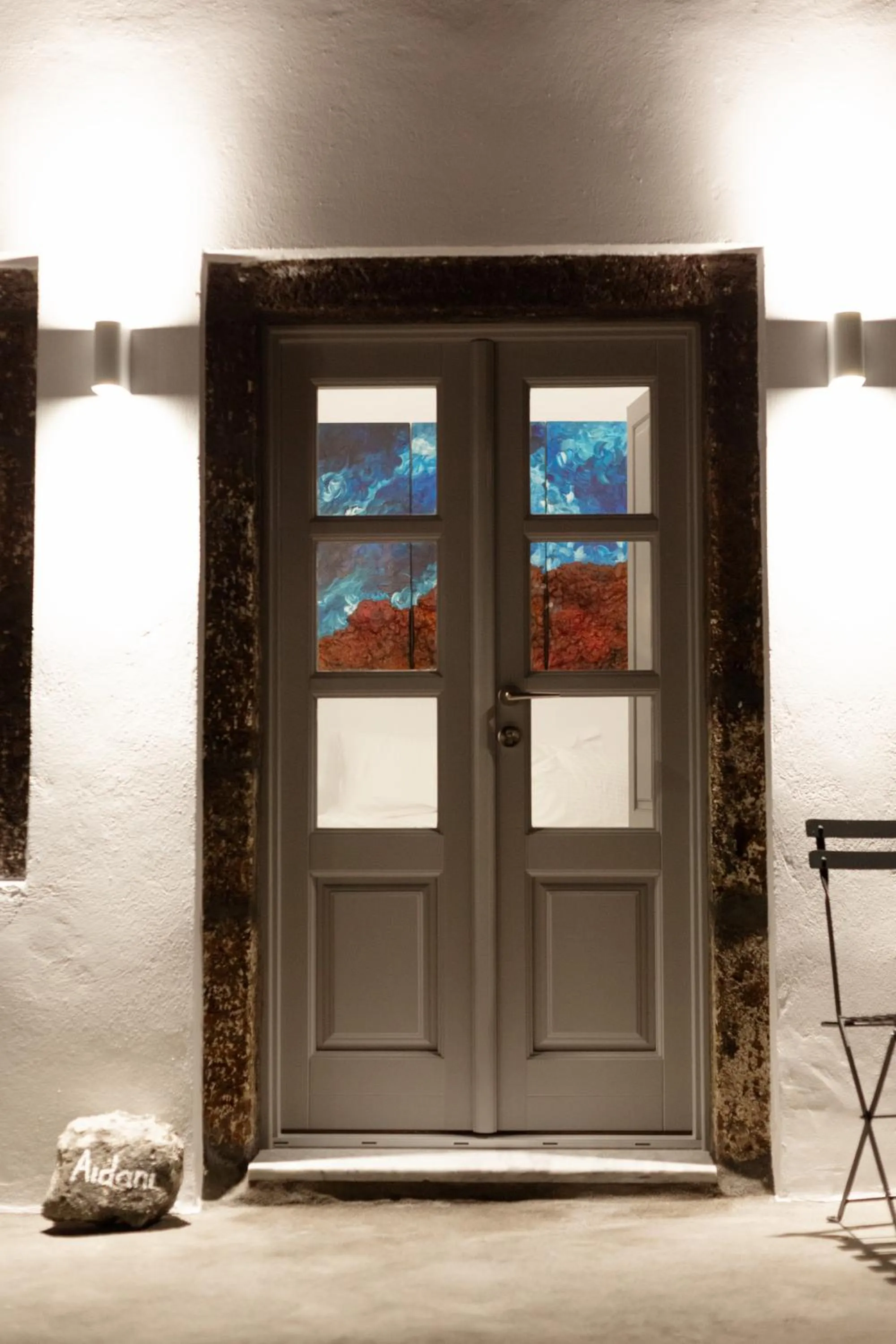 Photo of the whole room in Cydonia Caves