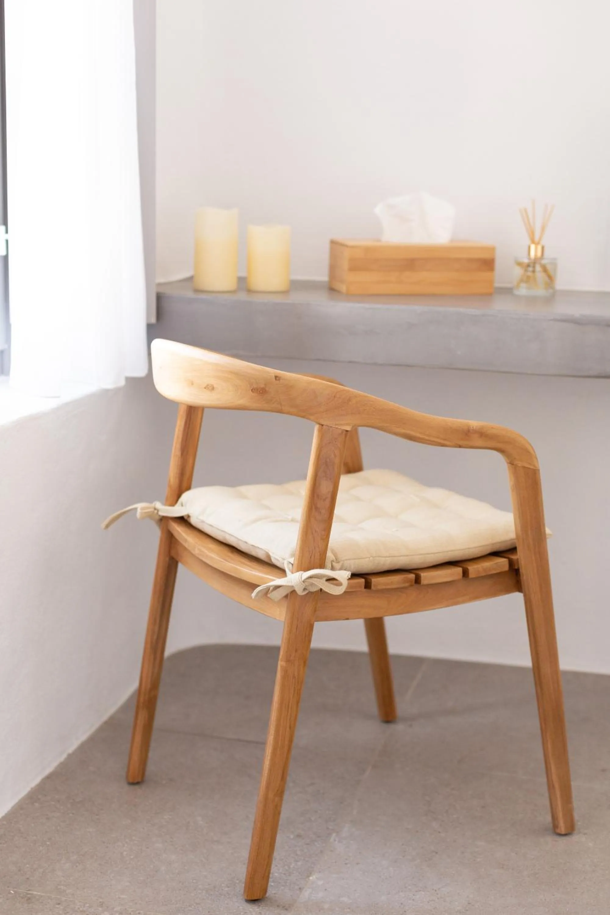 hair dresser in Cydonia Caves