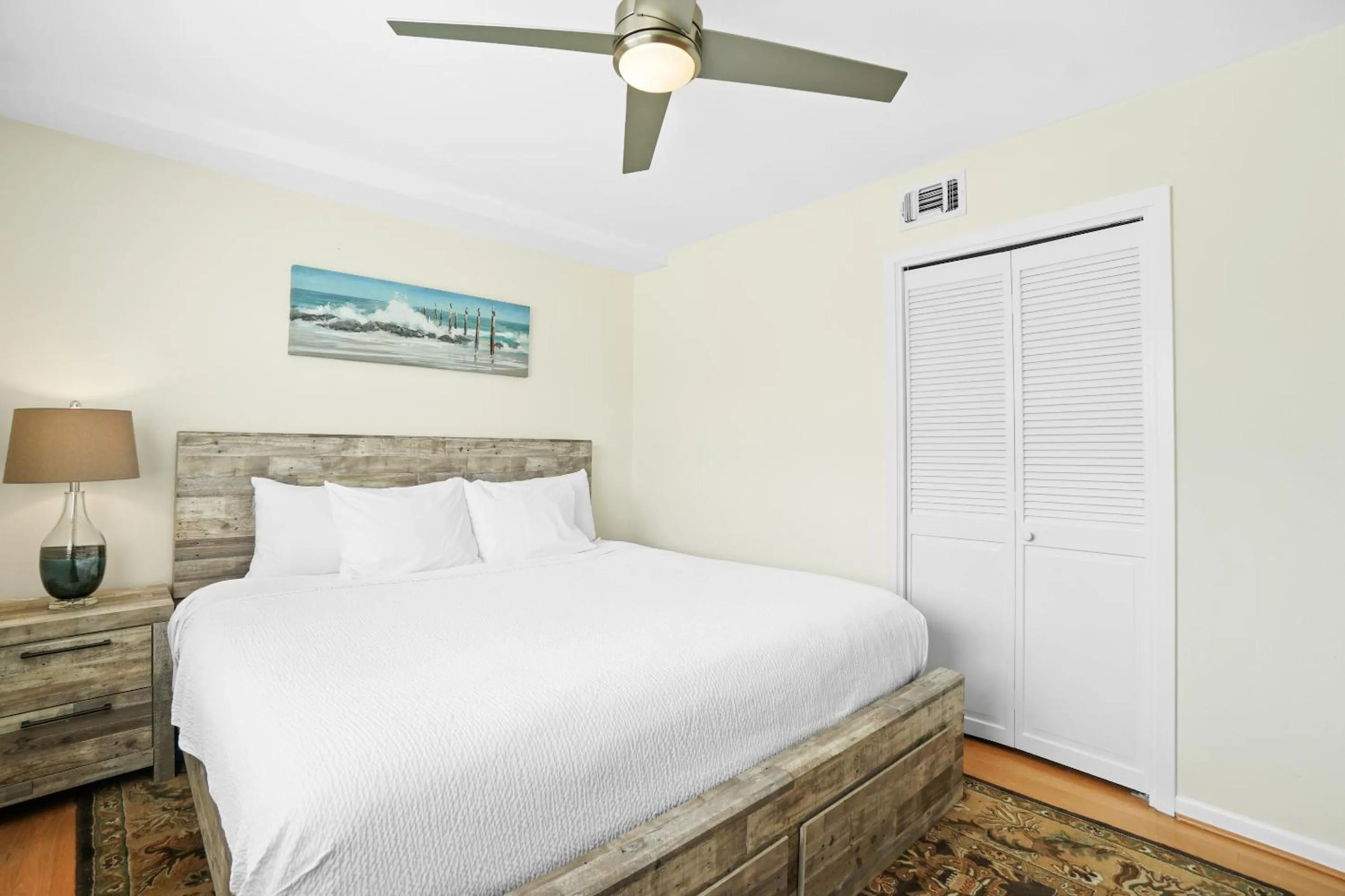 Bed in Destin Beach House - Happy Harbor House by Panhandle Getaways