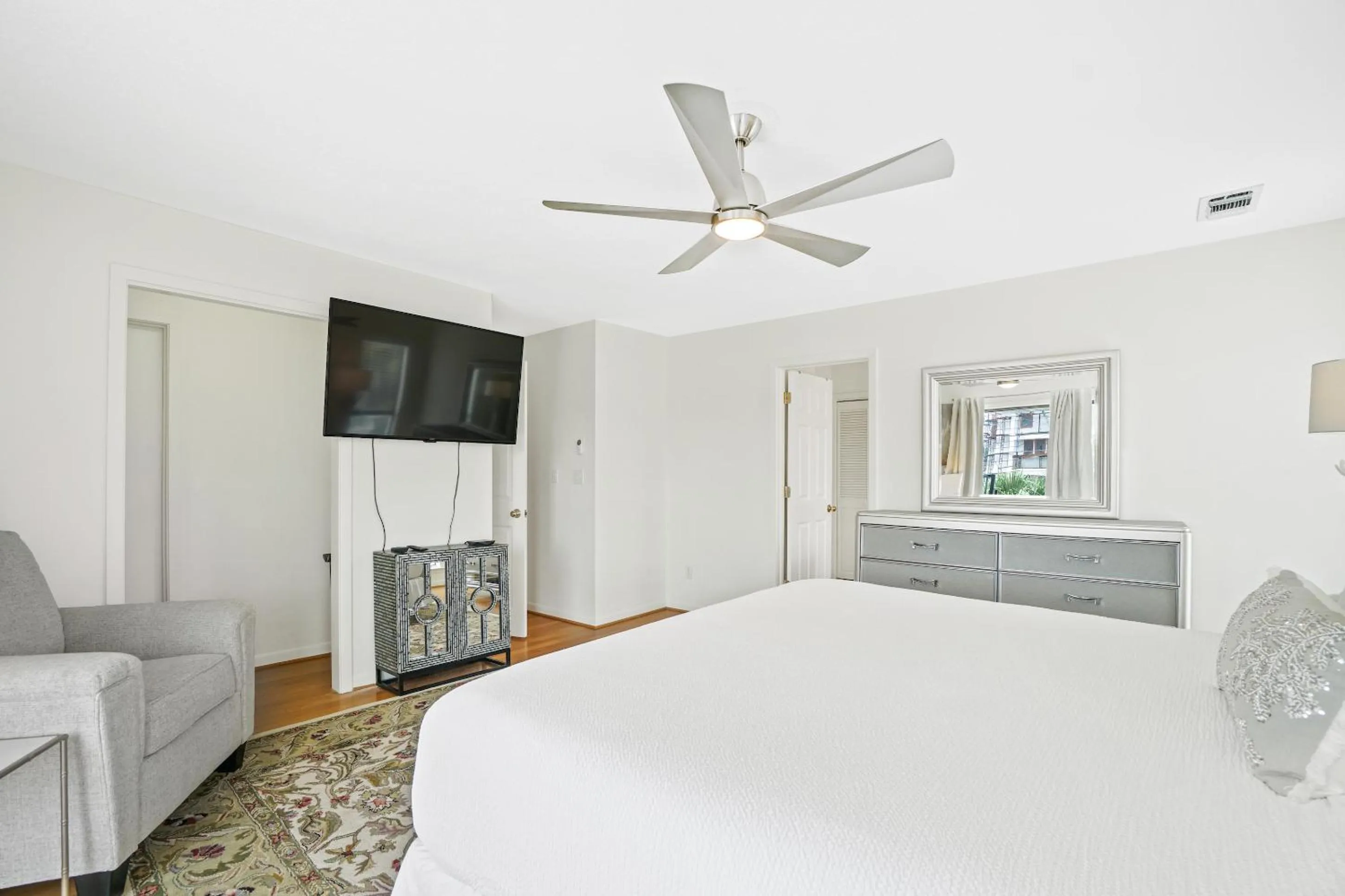 Bed in Destin Beach House - Happy Harbor House by Panhandle Getaways