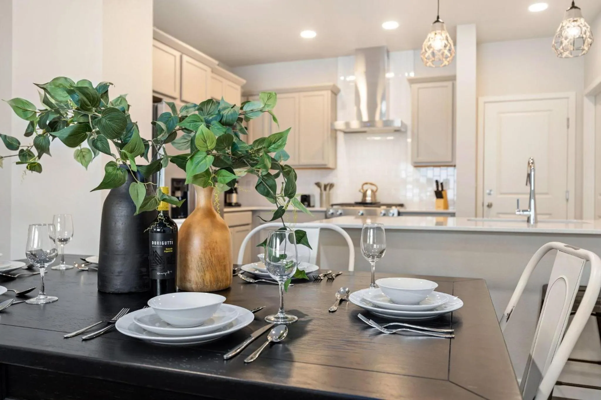 Modern Farmhouse Townhome - Great Central Location