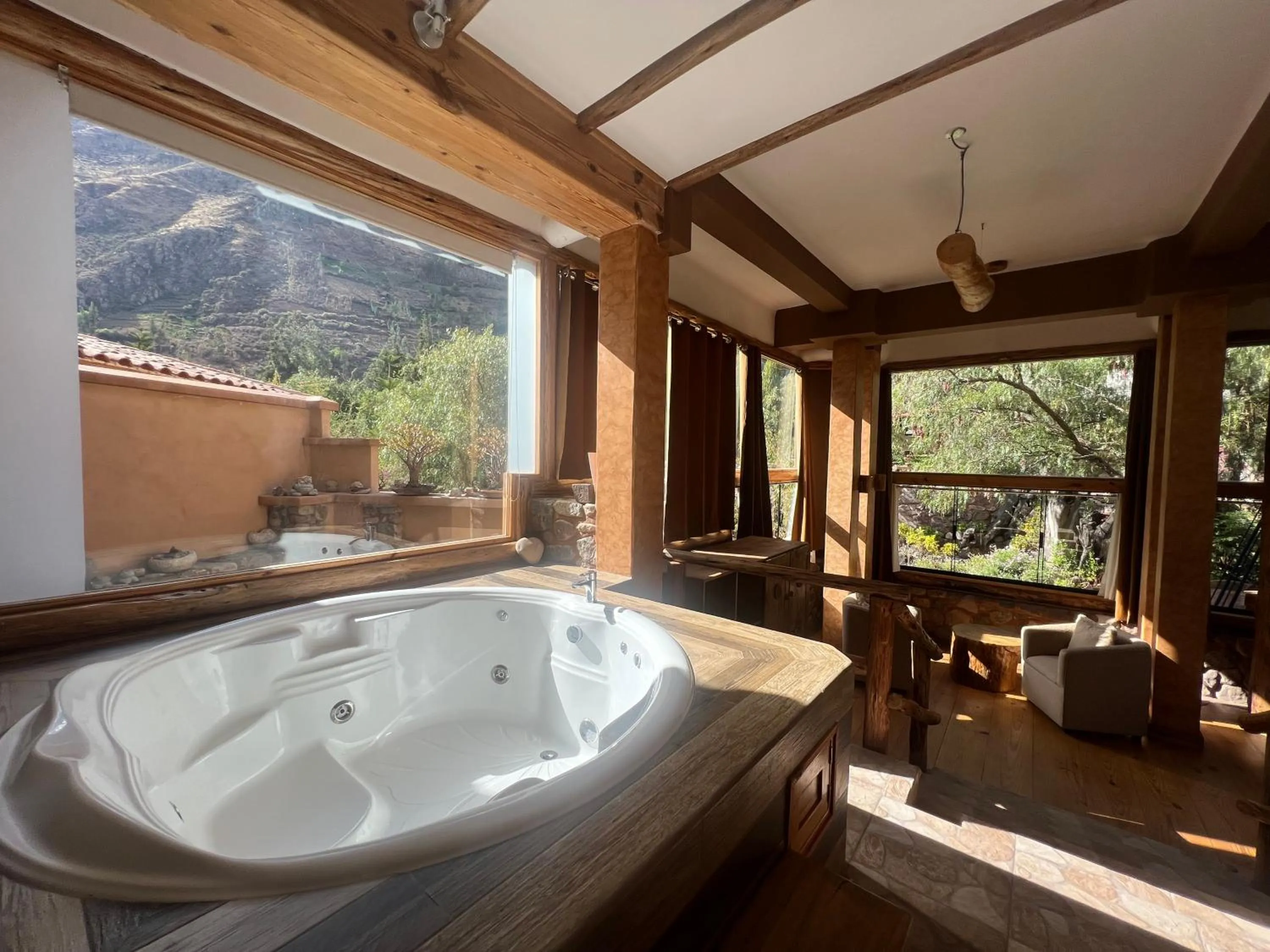 Hot Tub in CASA RAIZ Handmade House Luxury Stay