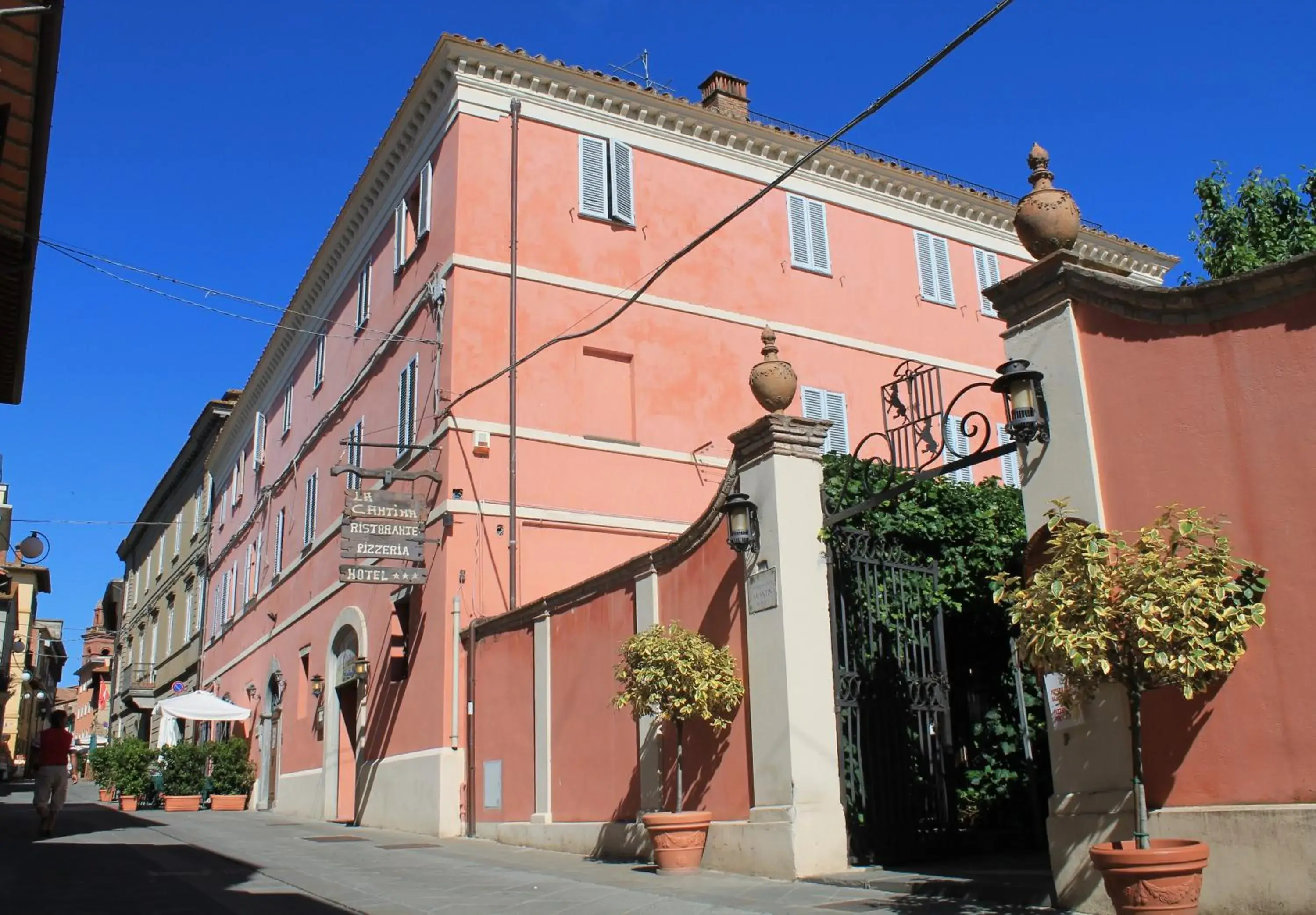 Facade/entrance, Property Building in Hotel Aganoor