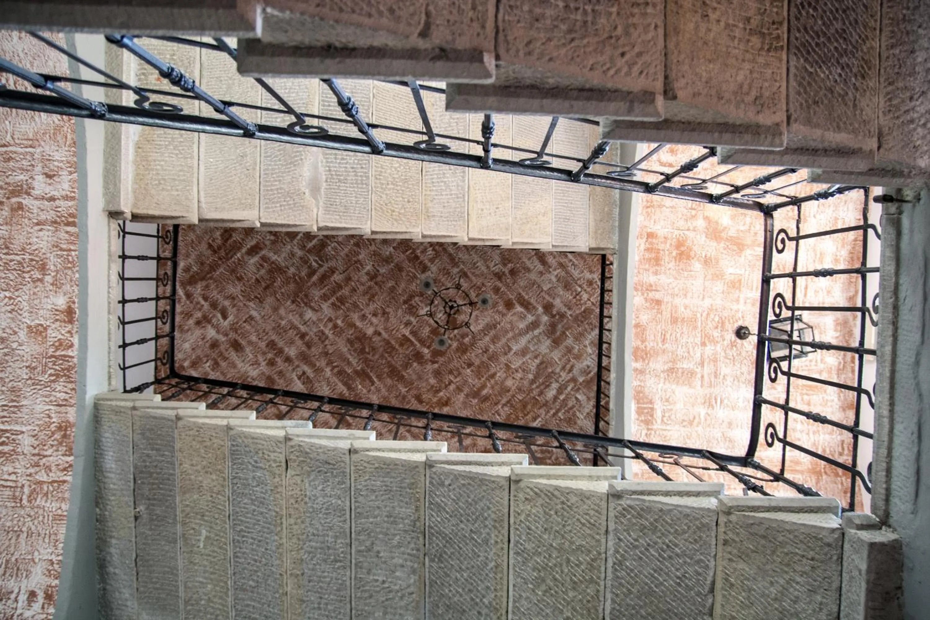 Decorative detail in Hotel Aganoor