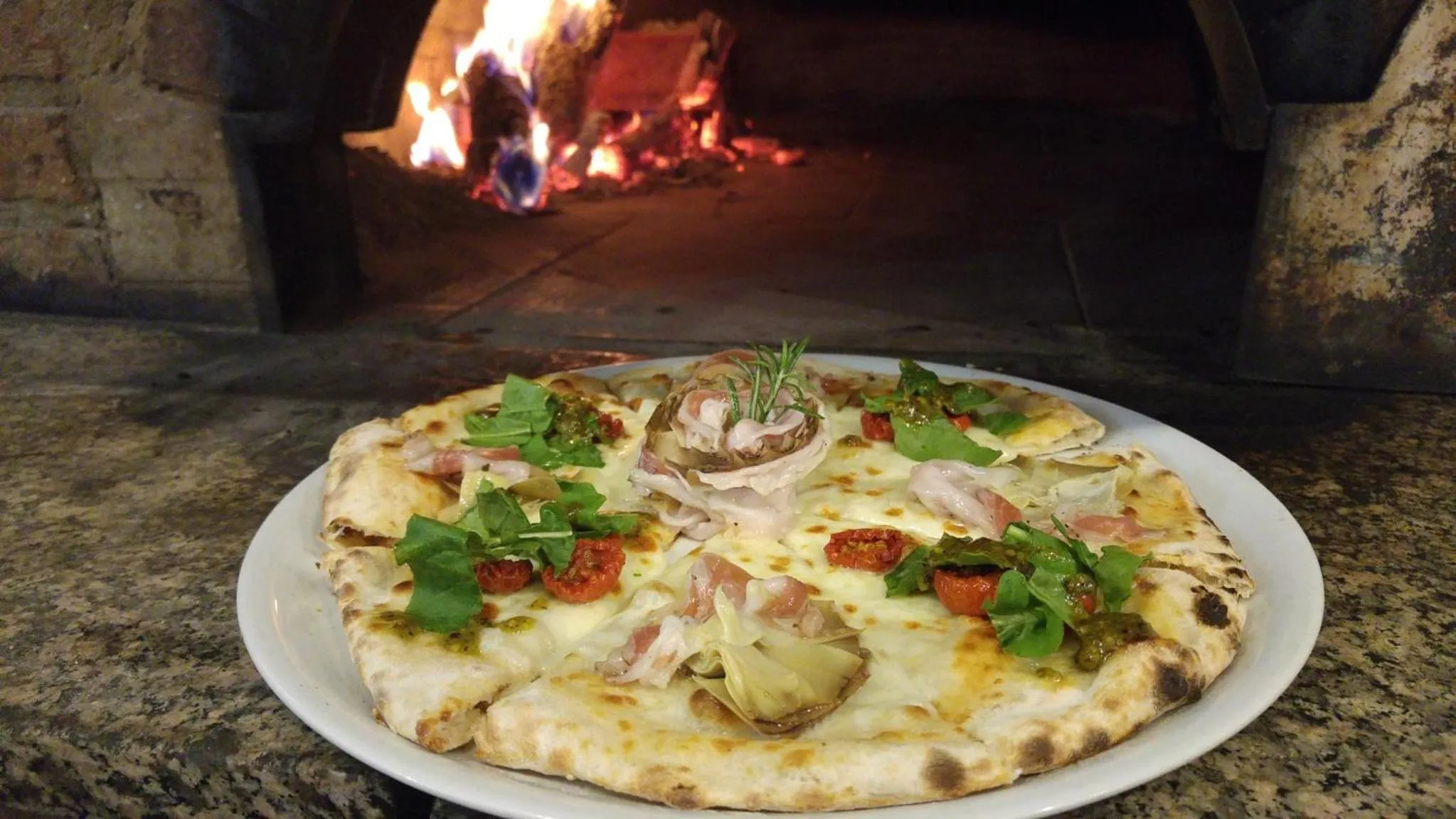 Restaurant/places to eat in Hotel Aganoor